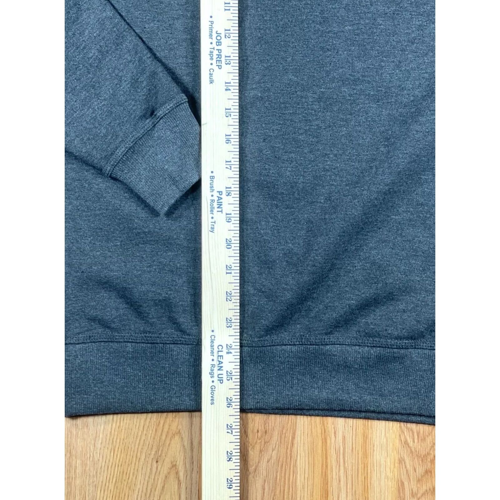 Champion Champion Gray Long Sleeve Sweater Pullover Crewneck Sweatshirt Mens M Size Fashion Knit Pullover Regular Fit Clothing Size US M / EU 48-50 / 2 - 4 Thumbnail