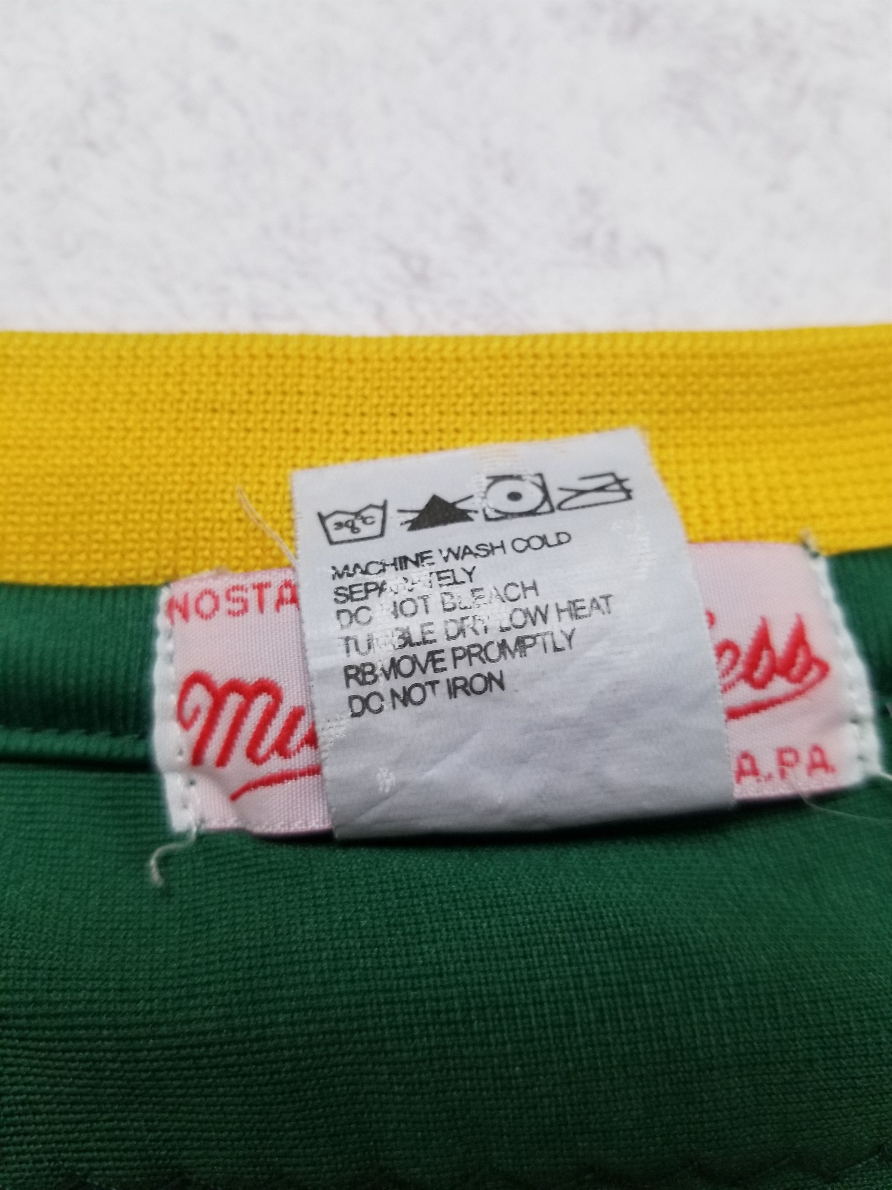 Mitchell & Ness NFL Packers 4 Brett Favre Throwback Jersey 75th Anniv. Patch Size US L / EU 52-54 / 3 - 18 Thumbnail