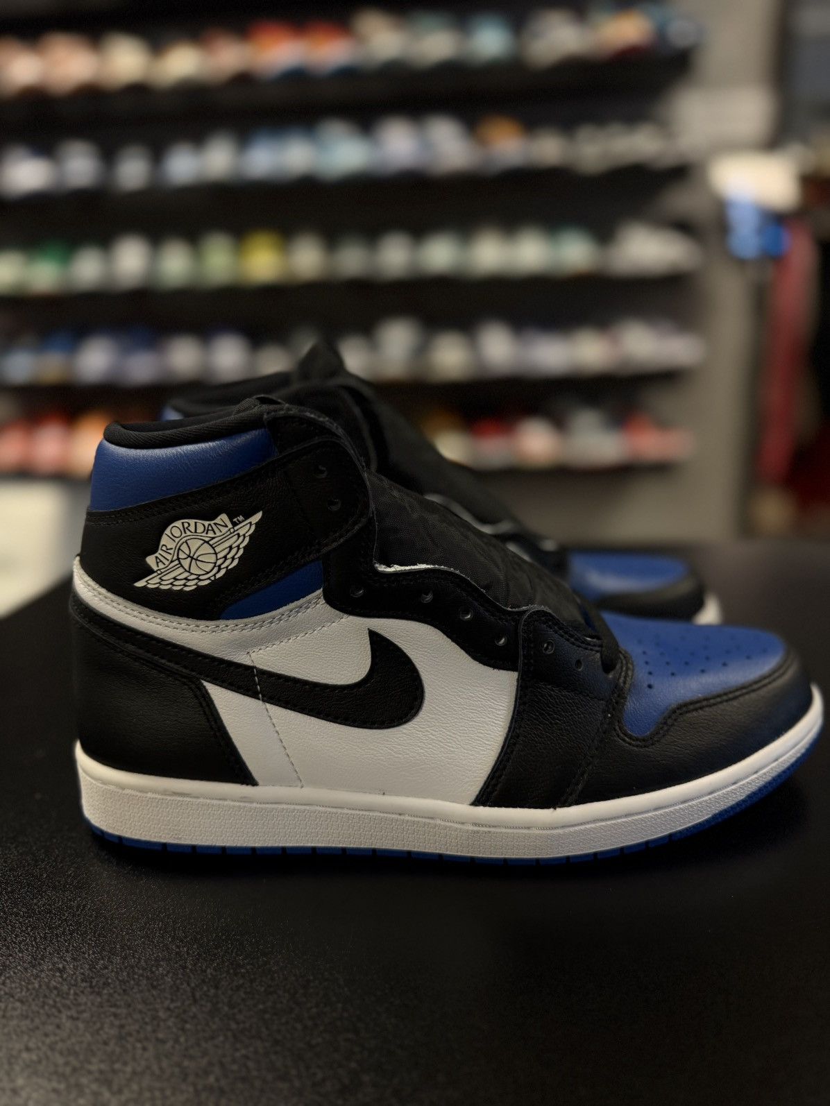 Jordan Brand × Nike Jordan 1 Hyper Royal Blue Size 10.5 (NEW) (555088-041) Size US 10.5 / EU 43-44 - 1 Thumbnail