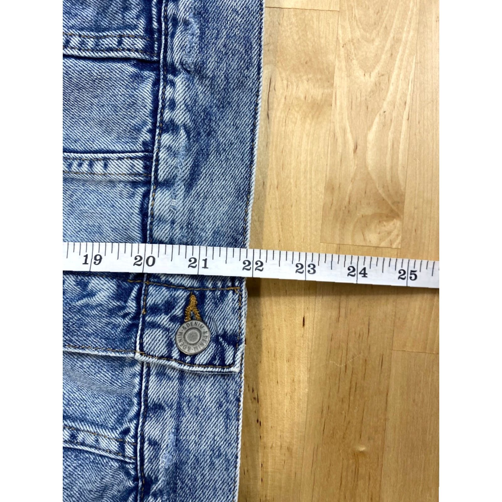 H&M H&M Denim Jacket Womens XS Long Sleeve Medium Wash Blue #1235 Size XS / US 0-2 / IT 36-38 - 5 Thumbnail