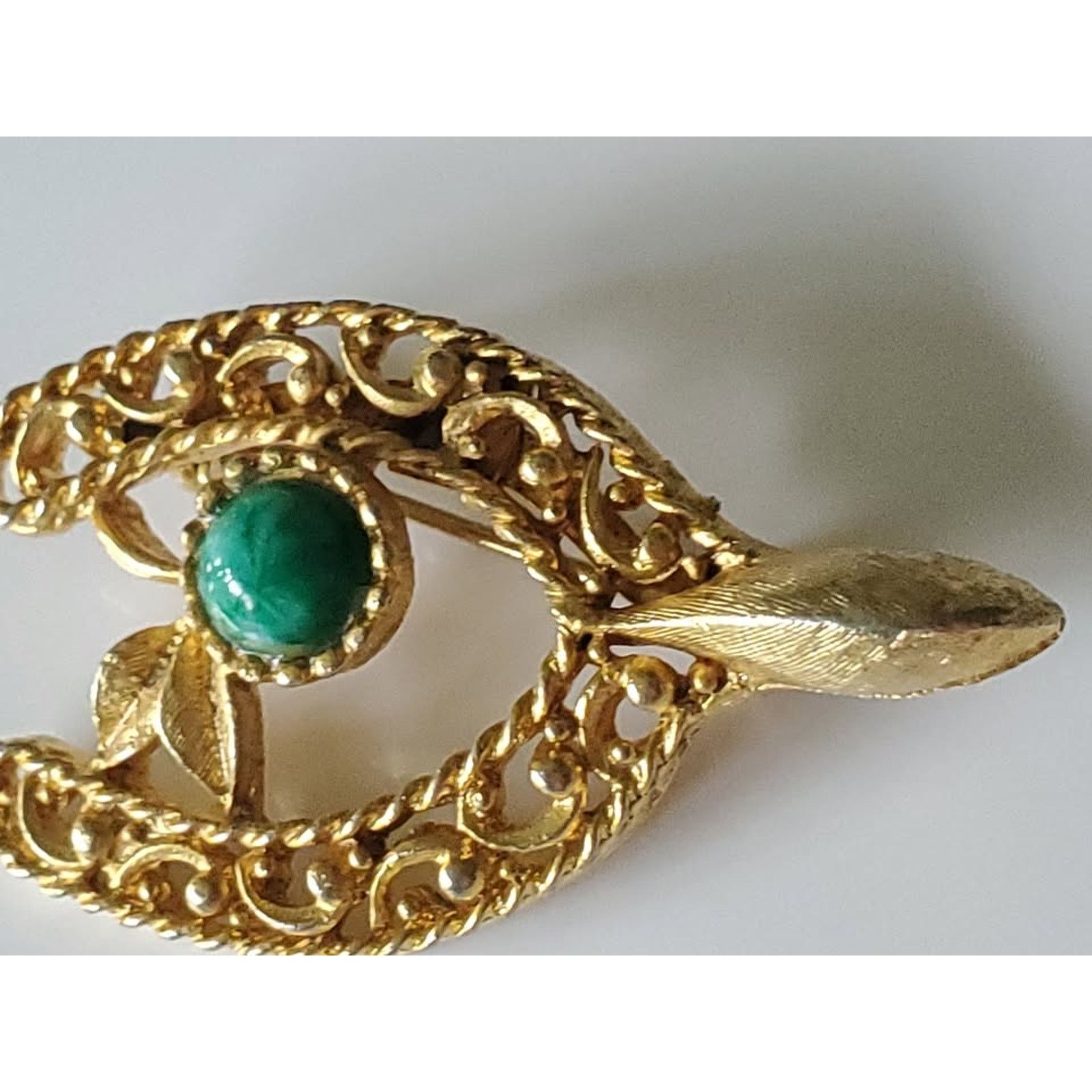Other Vintage Green Stone Floral Horseshoe Brooch Pin Size ONE SIZE - 2 Thumbnail