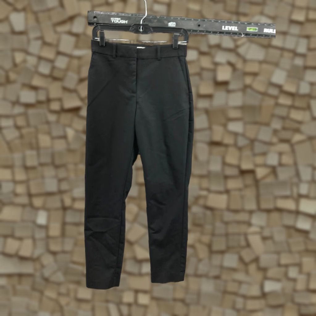 H&M H&M Black Chino Pants Womens 6 Mid Rise Stretch Hook & Eye Pants Size 28" / US 6 / IT 42 - 1 Thumbnail