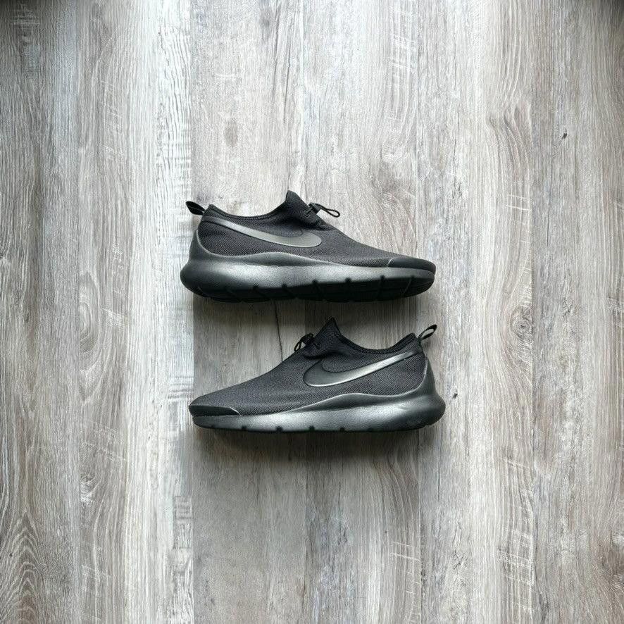 Nike NIKE • Aptare SE "Black" (11M) Size US 11 / EU 44 - 1 Thumbnail