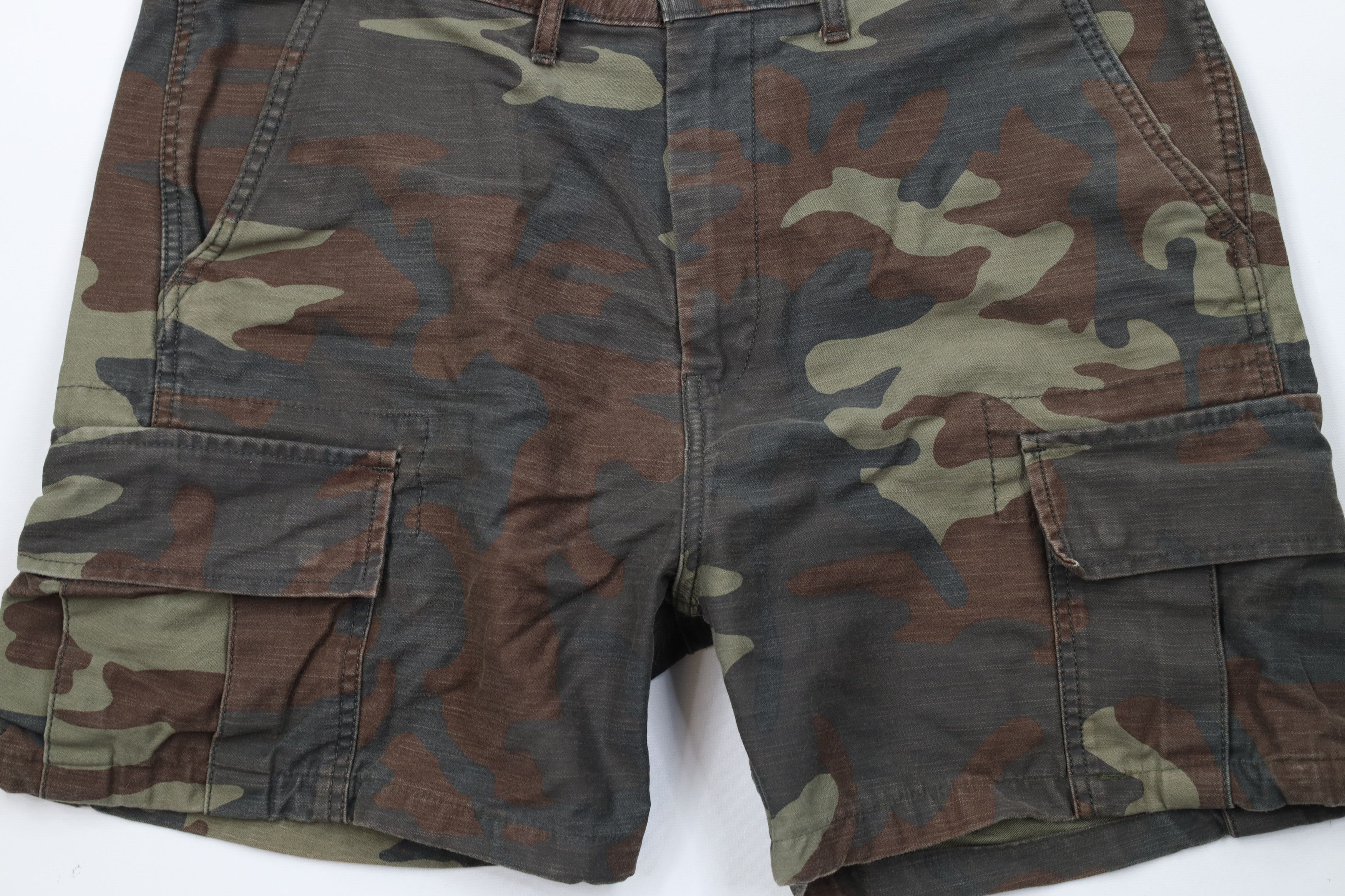 Levi's × Vintage Vintage Y2K Levis Above Knee Camouflage Cargo Shorts Cotton Size US 34 / EU 50 - 3 Thumbnail