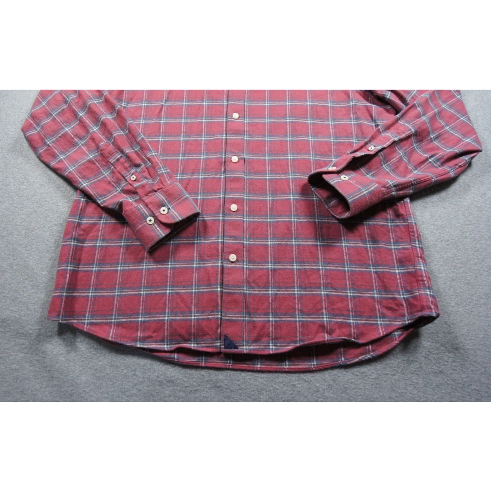 UNTUCKit UNTUCKit Shirt Mens XL Red Button-Down Flannel Slim Fit Barnwood Long Sleeve Shirt Size US XL / EU 56 / 4 - 3 Thumbnail