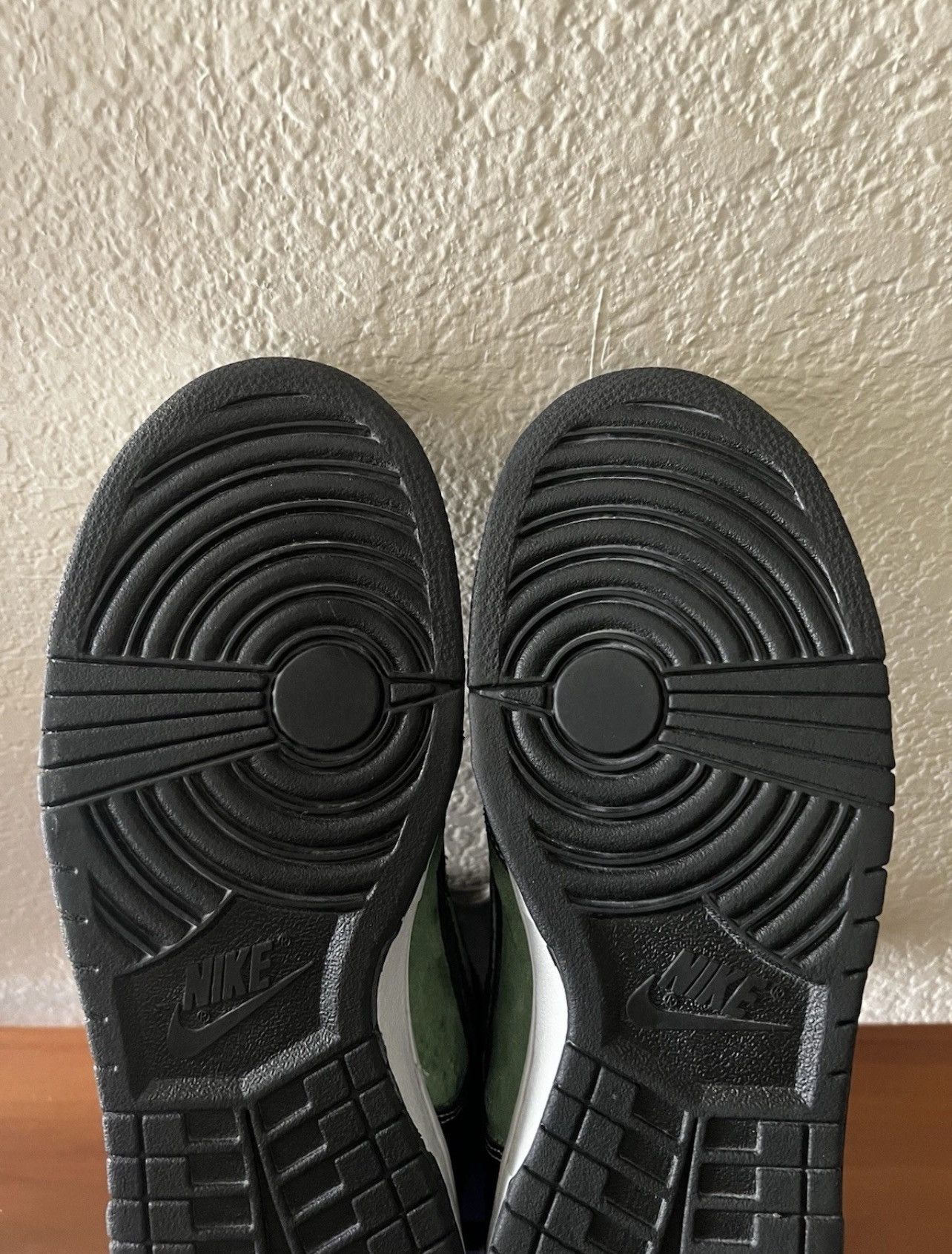Nike SB 2007 Dunk High Pro Brut Gentlemen Pack Black Box 11.5 *FLAWS Size US 11.5 / EU 44-45 - 9 Thumbnail