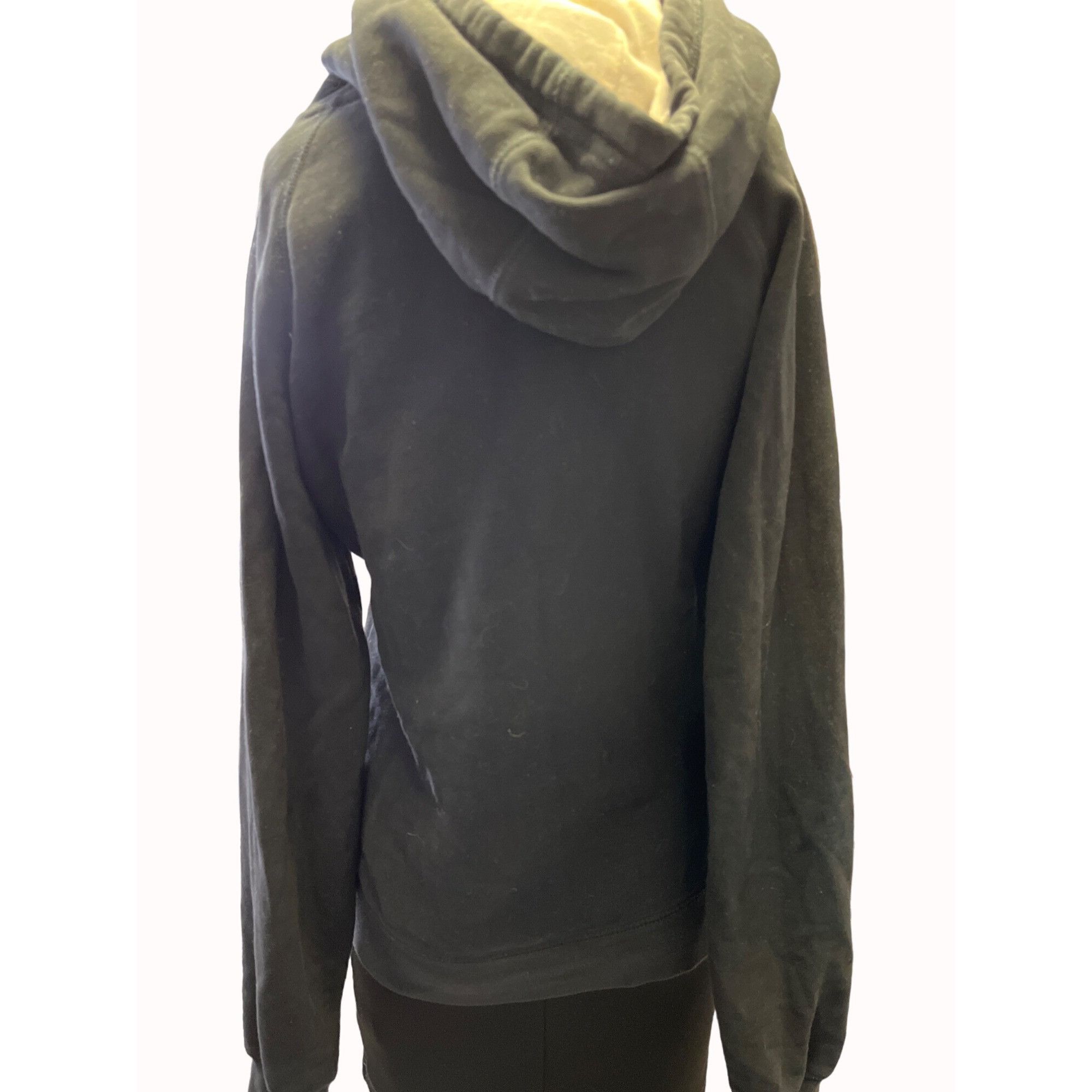 The North Face The North Face Women's Black Sweater/Hoodie Size S SKU 5806 Size S / US 4 / IT 40 - 2 Thumbnail