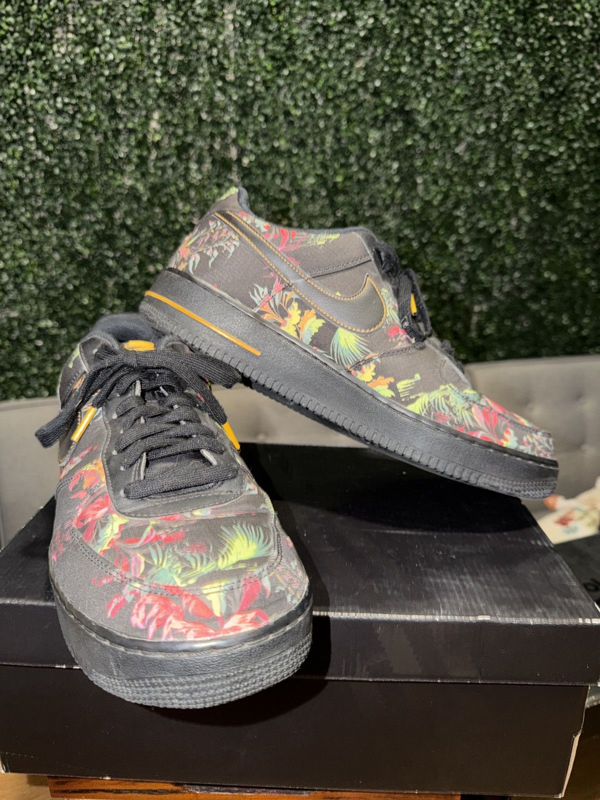 Nike Nike Airforce 1'07 LV8 "Floral Pack" Size US 11 / EU 44 - 3 Thumbnail
