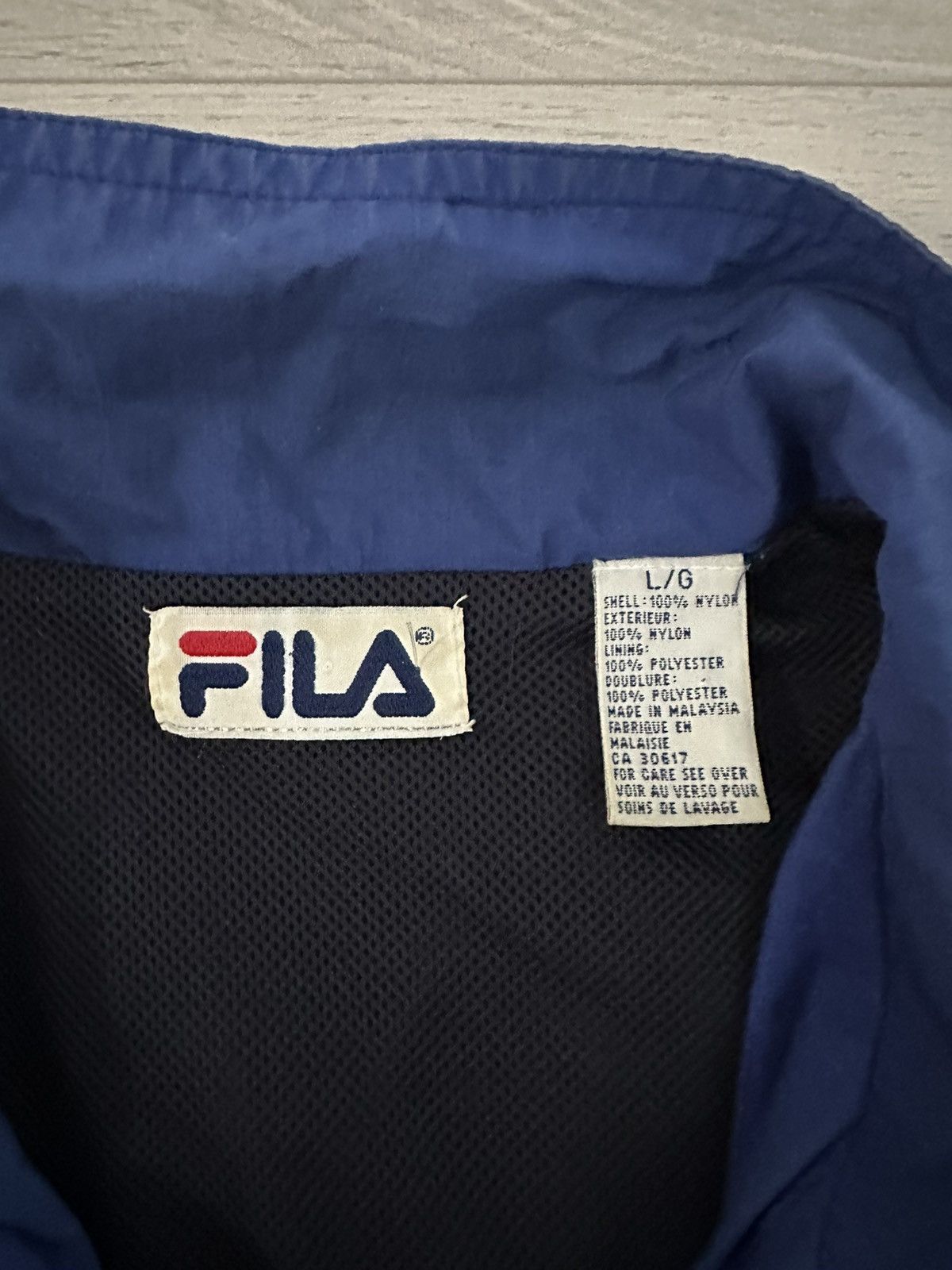Fila Vintage 90s Fila Blue Lightweight Windbreaker Full Zip Size US L / EU 52-54 / 3 - 5 Thumbnail