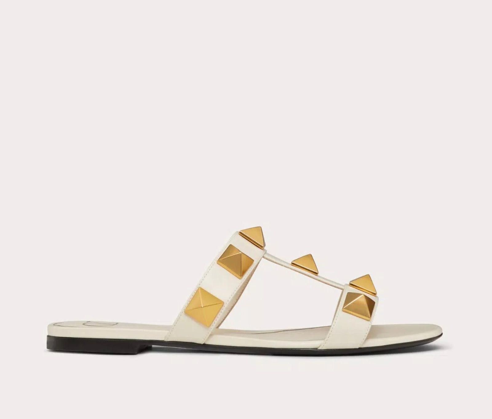 Other Valentino Flat Roman Stud Slide Sandal Size US 7.5 / IT 37.5 - 1 Thumbnail