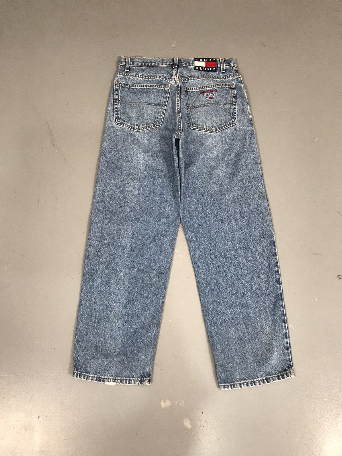 Tommy Hilfiger × Vintage Vintage Tommy Hilfiger straight fit denim Size US 32 / EU 48 - 9 Thumbnail