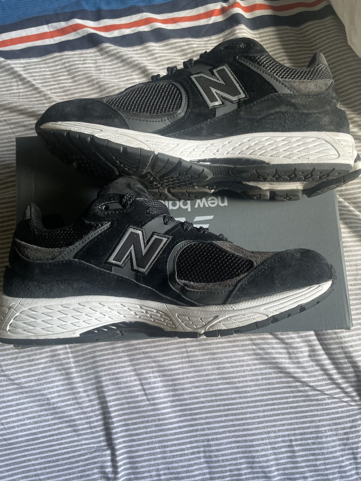 New Balance New balance 2002r black gunmetal Size US 9.5 / EU 42-43 - 2 Thumbnail