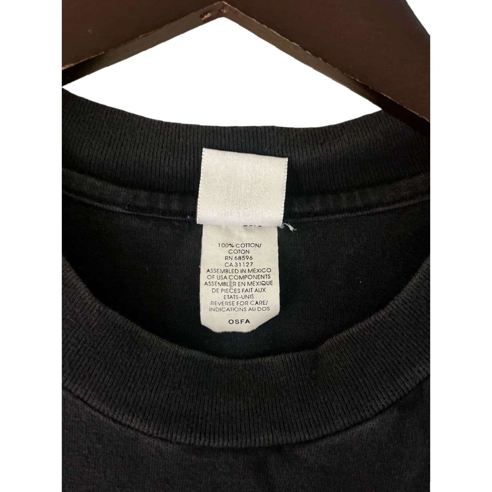 DKNY VINTAGE DKNY 90s USA graphic tee T-Shirt Mens L Black Short Sleeve 100% cotton Size US L / EU 52-54 / 3 - 4 Thumbnail
