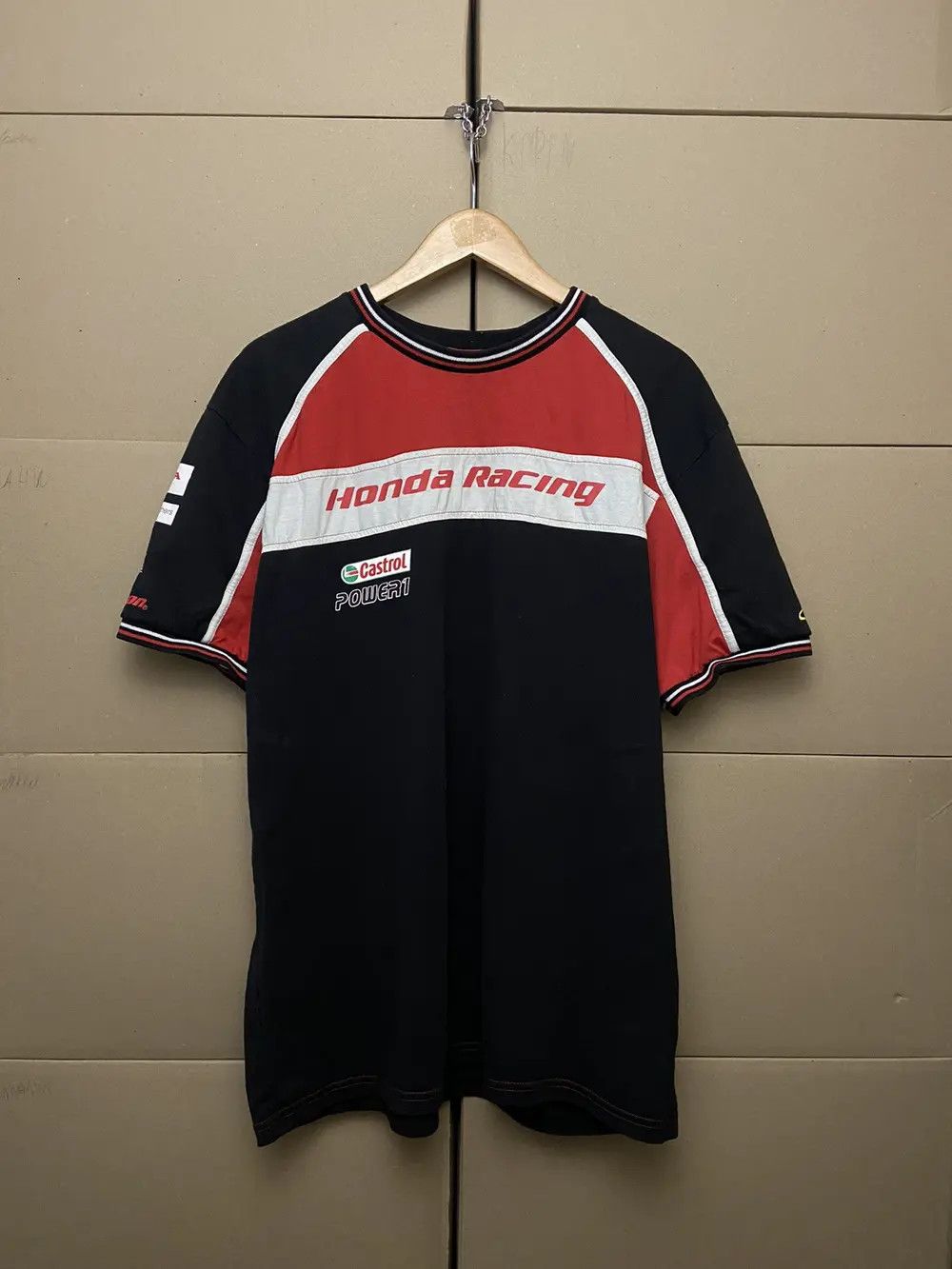 Vintage VINTAGE HONDA RACING TEE T SHIRT Y2K MOTO BIKERS JAPANESE Size US XL / EU 56 / 4 - 1 Thumbnail