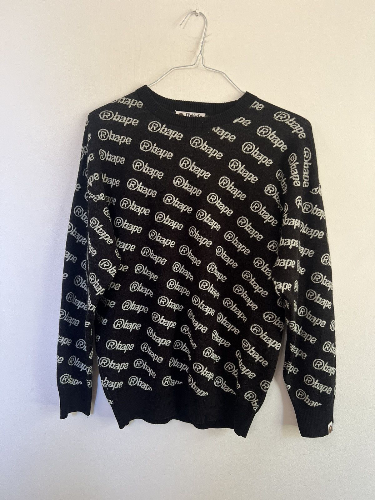 Bape Bape logo print Long sleeve knitwear Size US M / EU 48-50 / 2 - 3 Thumbnail
