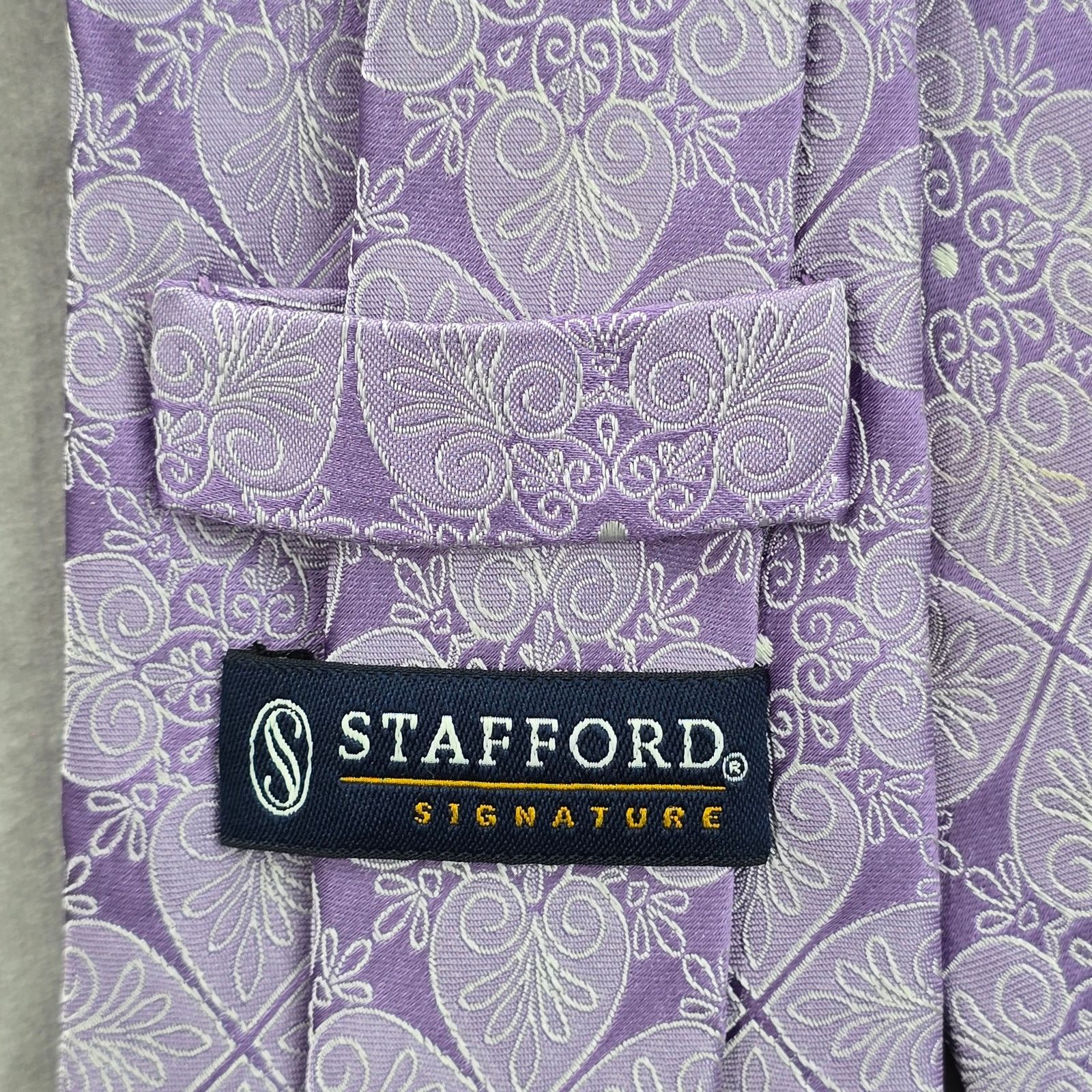 Stafford Stafford Signature Purple Floral Paisley 100% Silk Neck Tie Size 32 - 4 Thumbnail