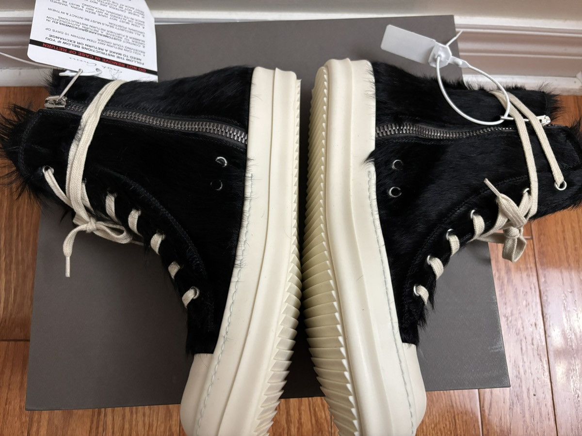 Rick Owens RICK OWENS SNEAKERS IN BLACK AND MILK LONG HAIR PONY Size US 9 / EU 42 - 2 Thumbnail