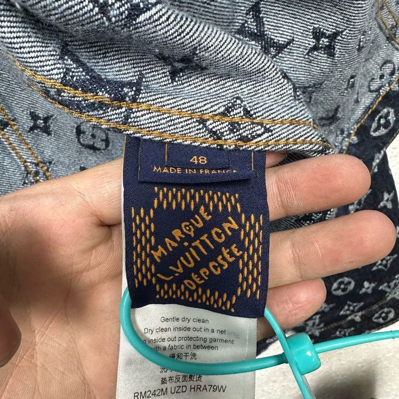 Louis Vuitton Louis Vuitton FW24 full-print presbyopic denim jacket 2501- Size US M / EU 48-50 / 2 - 4 Thumbnail