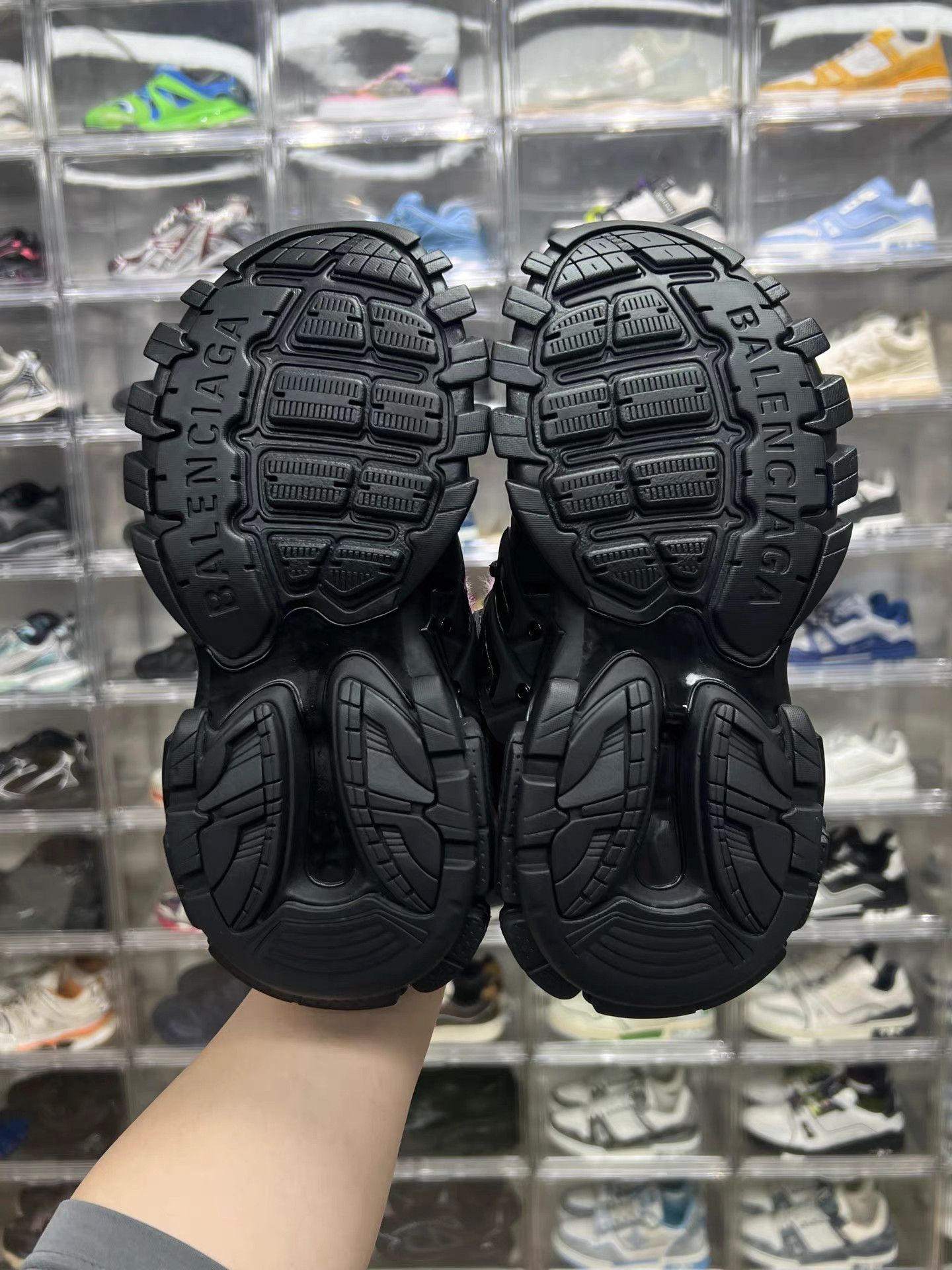 Balenciaga Balenciaga Track Fluffy Sneakers K15 Size US 6 / IT 36 - 8 Thumbnail