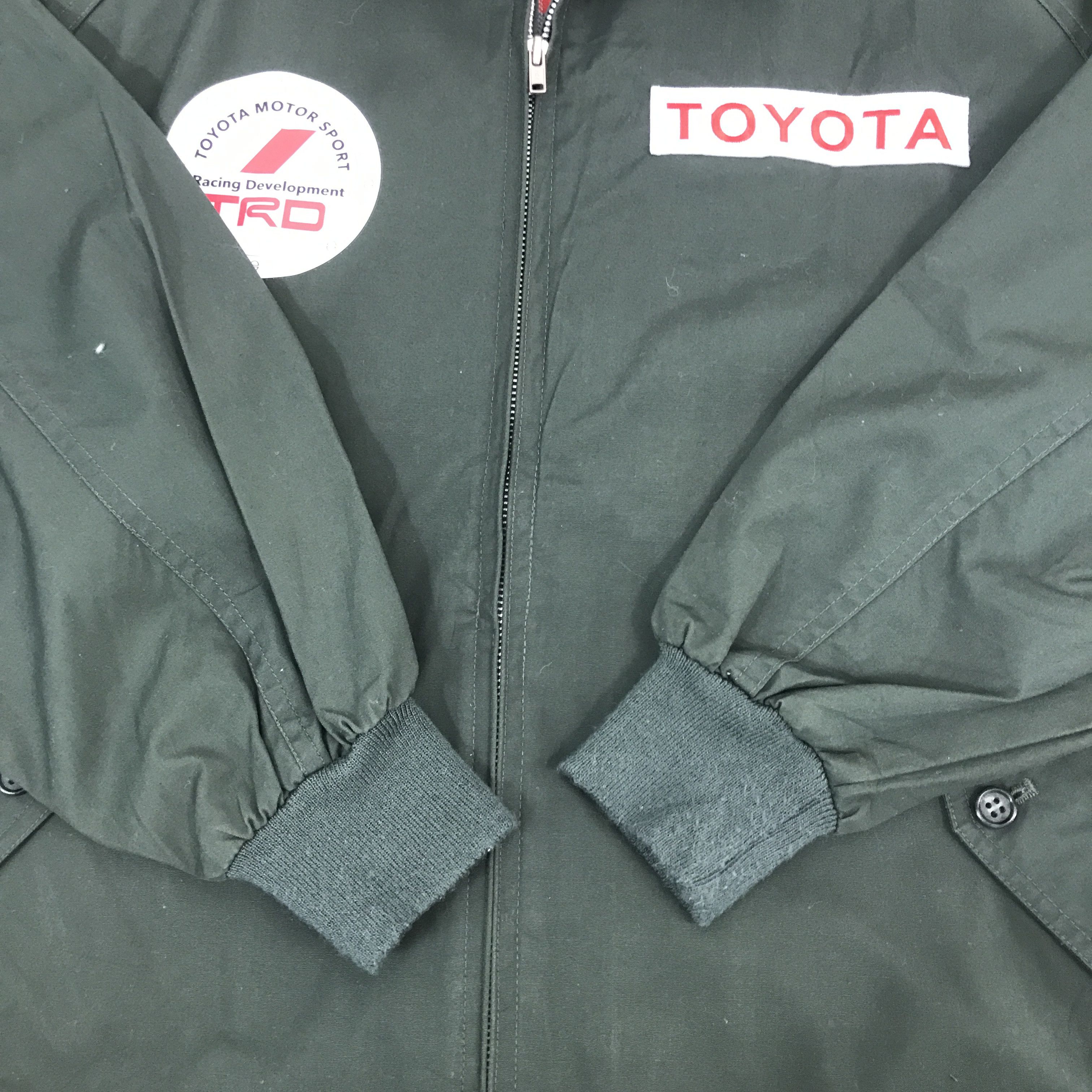 Japanese Brand × Vintage Vintage Toyota x TRD Racing Green Jacket Size US L / EU 52-54 / 3 - 7 Thumbnail