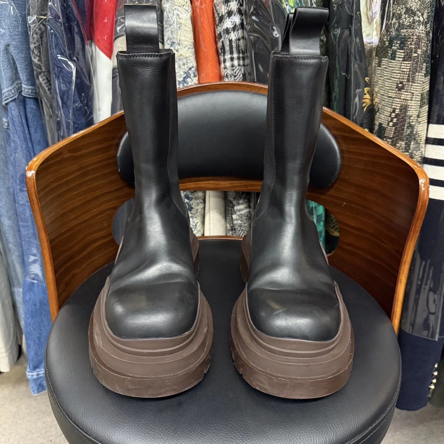 Bottega Veneta Bottega Veneta Tire Platform Chelsea Boots Black Brown Size US 7 / IT 37 - 2 Thumbnail