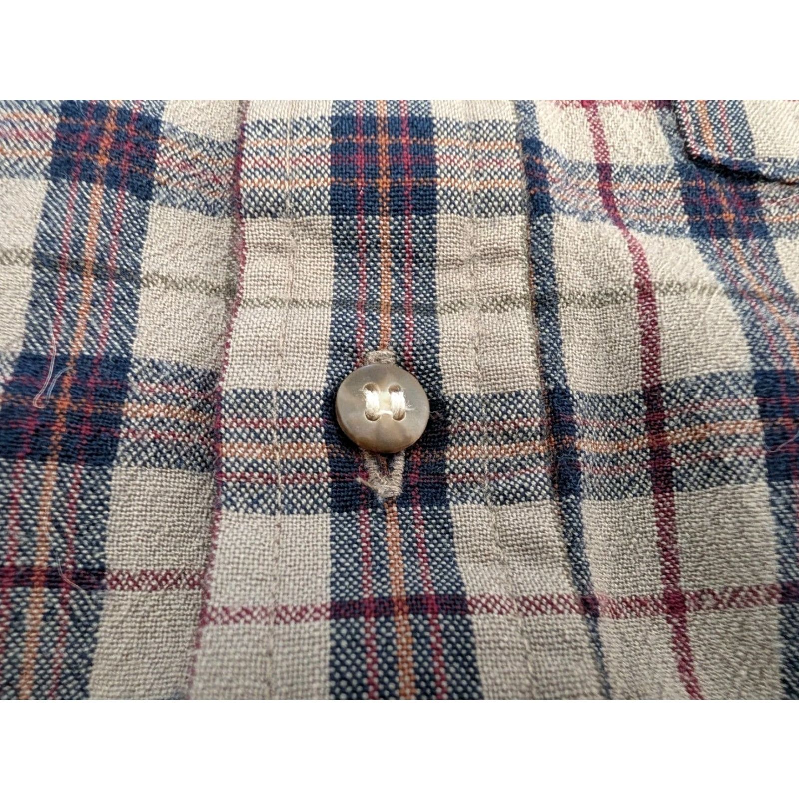 Pendleton VINTAGE Pendleton Wool Plaid Flannel Button-Up Shirt L Tan/Green/Red/Orange USA Outdoor Mens 80s Size US L / EU 52-54 / 3 - 6 Thumbnail