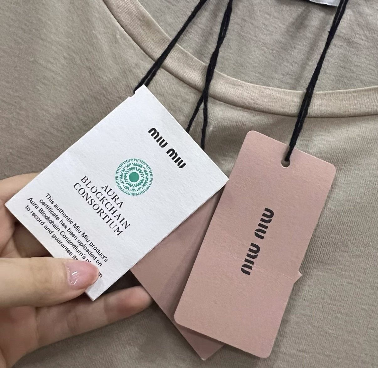 Miu Miu Miu Miu Solid Color Logo Crew Neck Dress J41 Size L / US 10 / IT 46 - 5 Thumbnail
