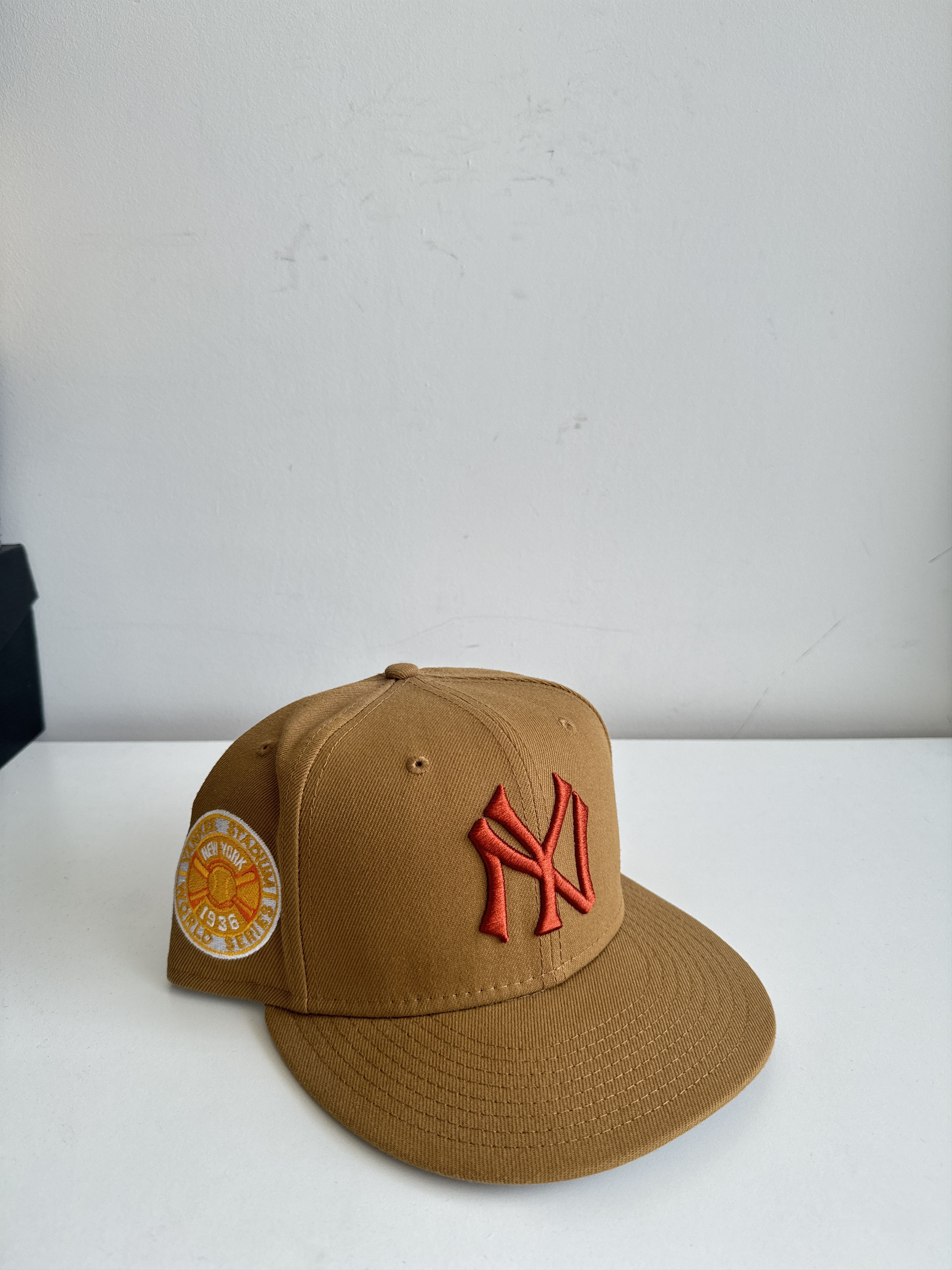 MyFitteds × New Era 7 1/2 Myfitteds New York Yankees New era fitted Size ONE SIZE - 4 Thumbnail