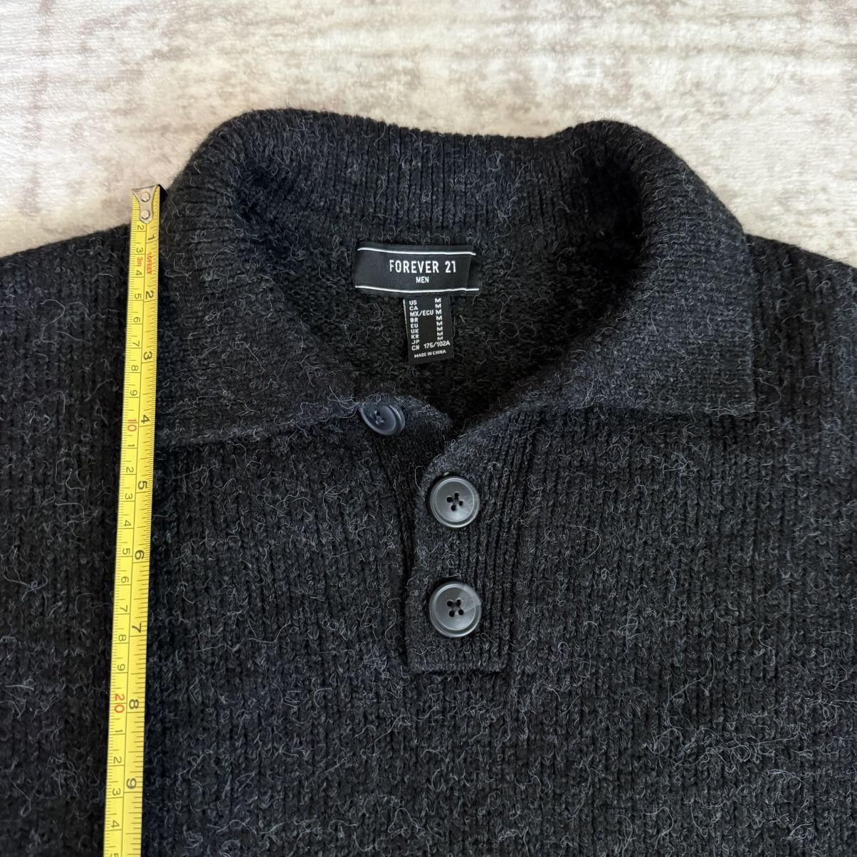 Forever 21 Forever 21 Men's Black Button-Collar Sweater Size US M / EU 48-50 / 2 - 7 Thumbnail
