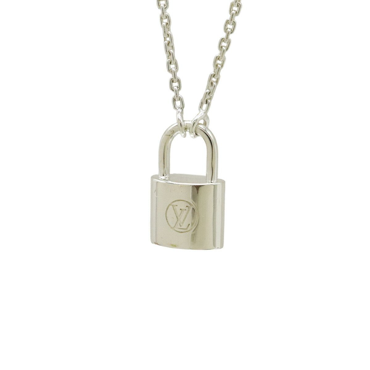 Louis Vuitton Louis Vuitton Louis Vuitton Silver Lockit Necklace Pendant Metal Necklace Q93559 DUTY FREE for USA Size ONE SIZE - 1 Thumbnail