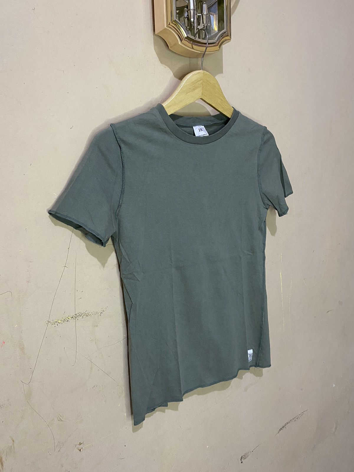 Issey Miyake I.S Issey Miyake Sunao Kuwahara Tee Size ONE SIZE - 2 Thumbnail