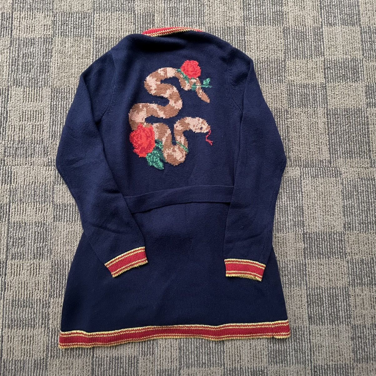 L'AGENCE L’Agence Lorie Coiled Snake Roses Intarsia Navy Cardigan Size S / US 4 / IT 40 - 1 Thumbnail