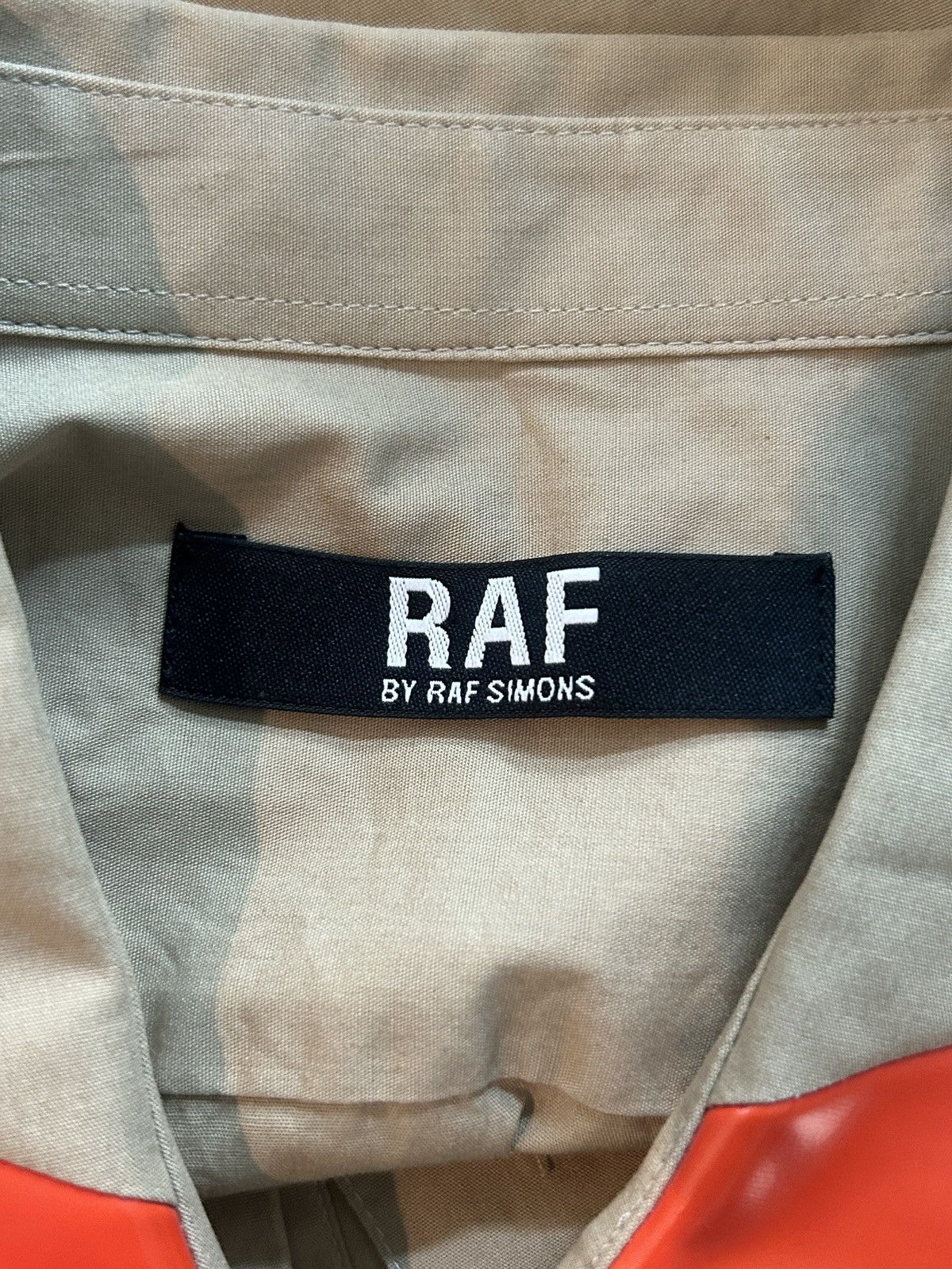 Raf by Raf Simons Vinyl Detail Contoured Button Up Size US M / EU 48-50 / 2 - 5 Thumbnail