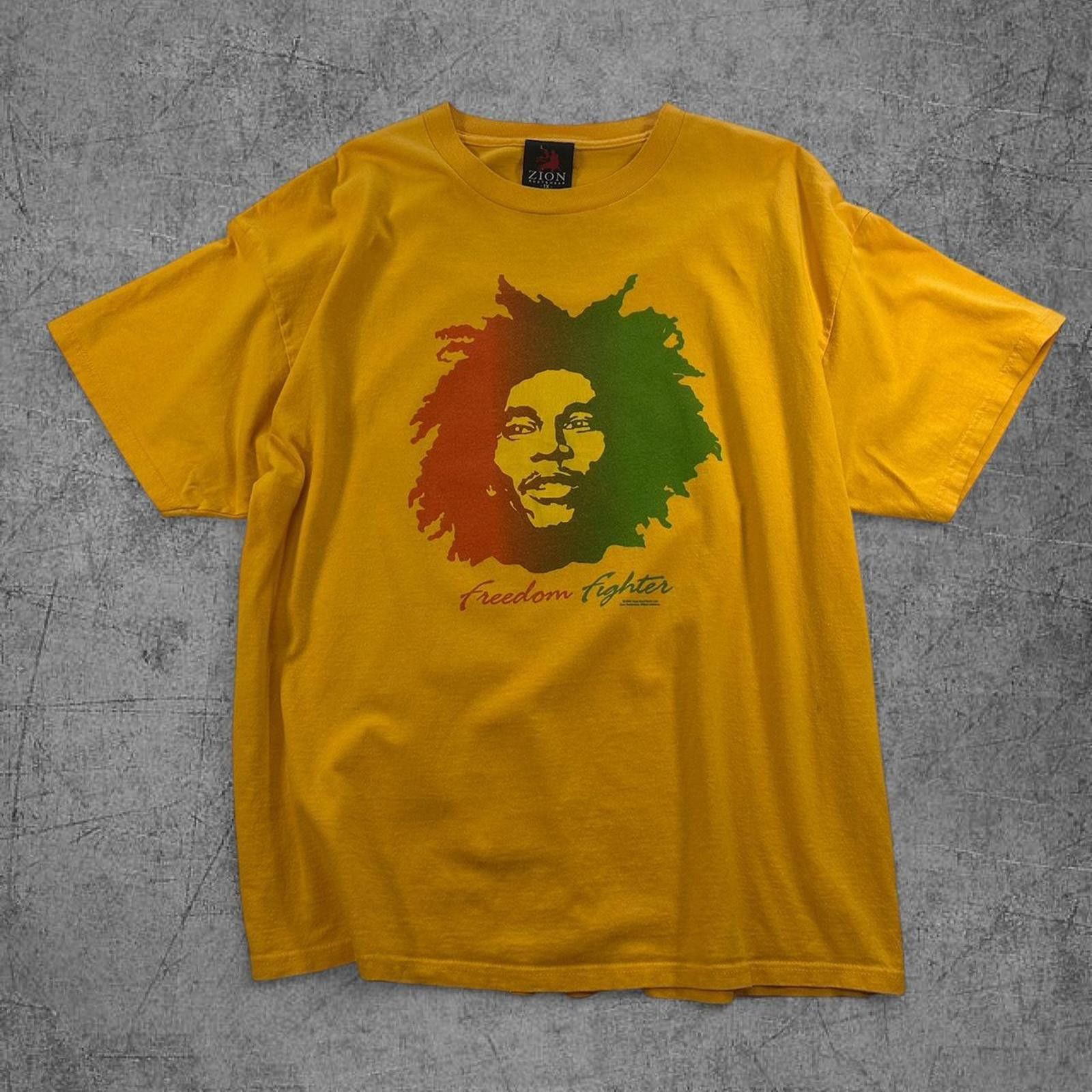 Bob Marley 2004 Freedom Fighter Bob Marley Tee Size US XL / EU 56 / 4 - 1 Thumbnail