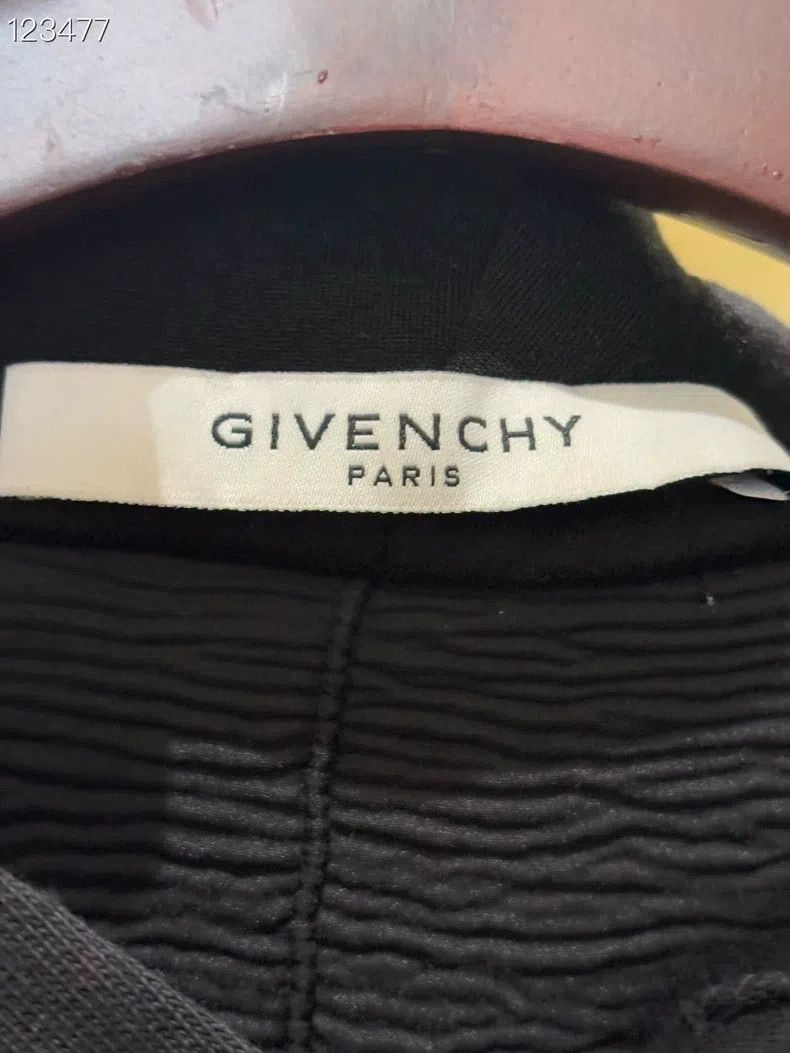 Givenchy Givenchy Ripped Hooded Sweatshirt Size US S / EU 44-46 / 1 - 3 Thumbnail