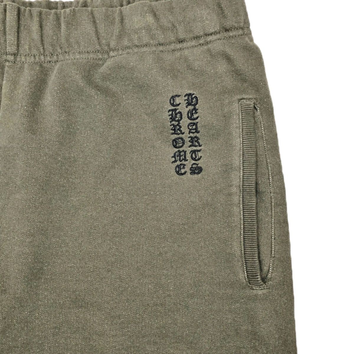 Chrome Hearts Chrome hearts dagger Y Not Shorts Size L Size US 33 - 5 Thumbnail