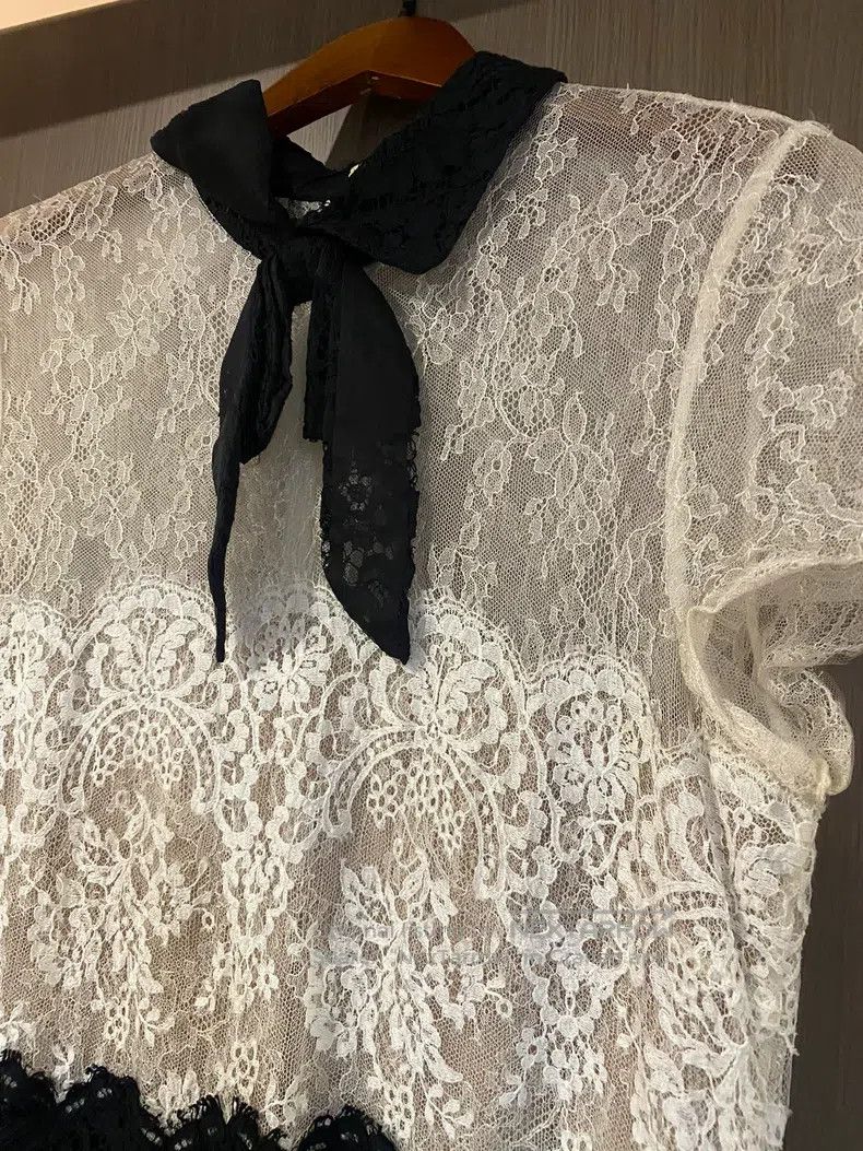 Valentino Valentino Black and white lace patch Size M / US 6-8 / IT 42-44 - 2 Thumbnail