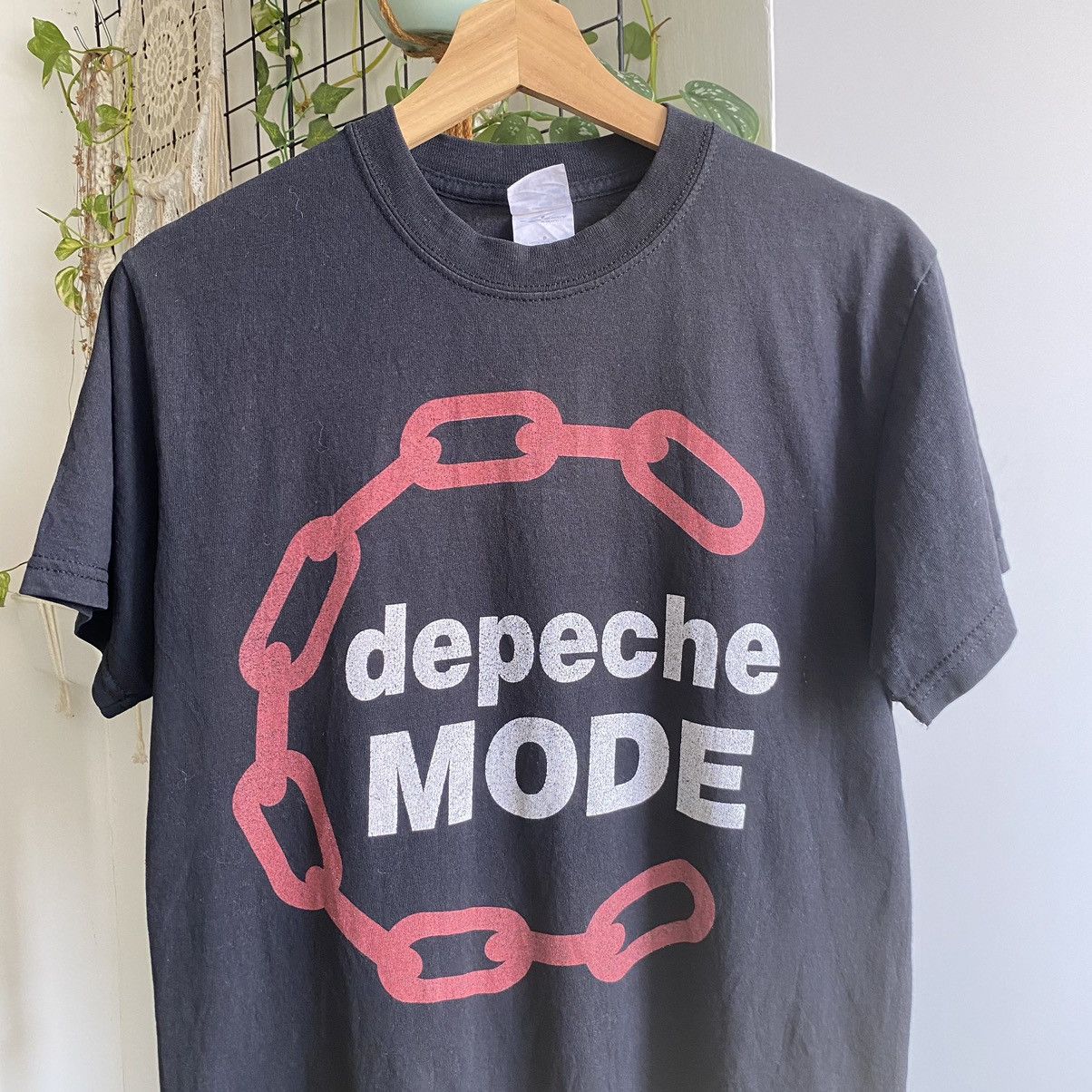 Band Tees Thrashed Faded Vintage Y2K Depeche Mode Band ERD GRUNGE TEE Size US S / EU 44-46 / 1 - 2 Thumbnail