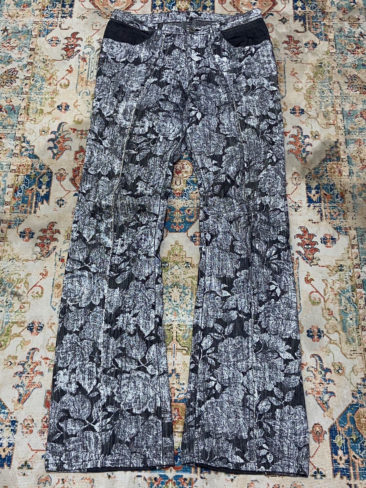Japanese Brand 00’s Edge Rupert Flower Jeans Flared Pants Size US 29 - 2 Thumbnail