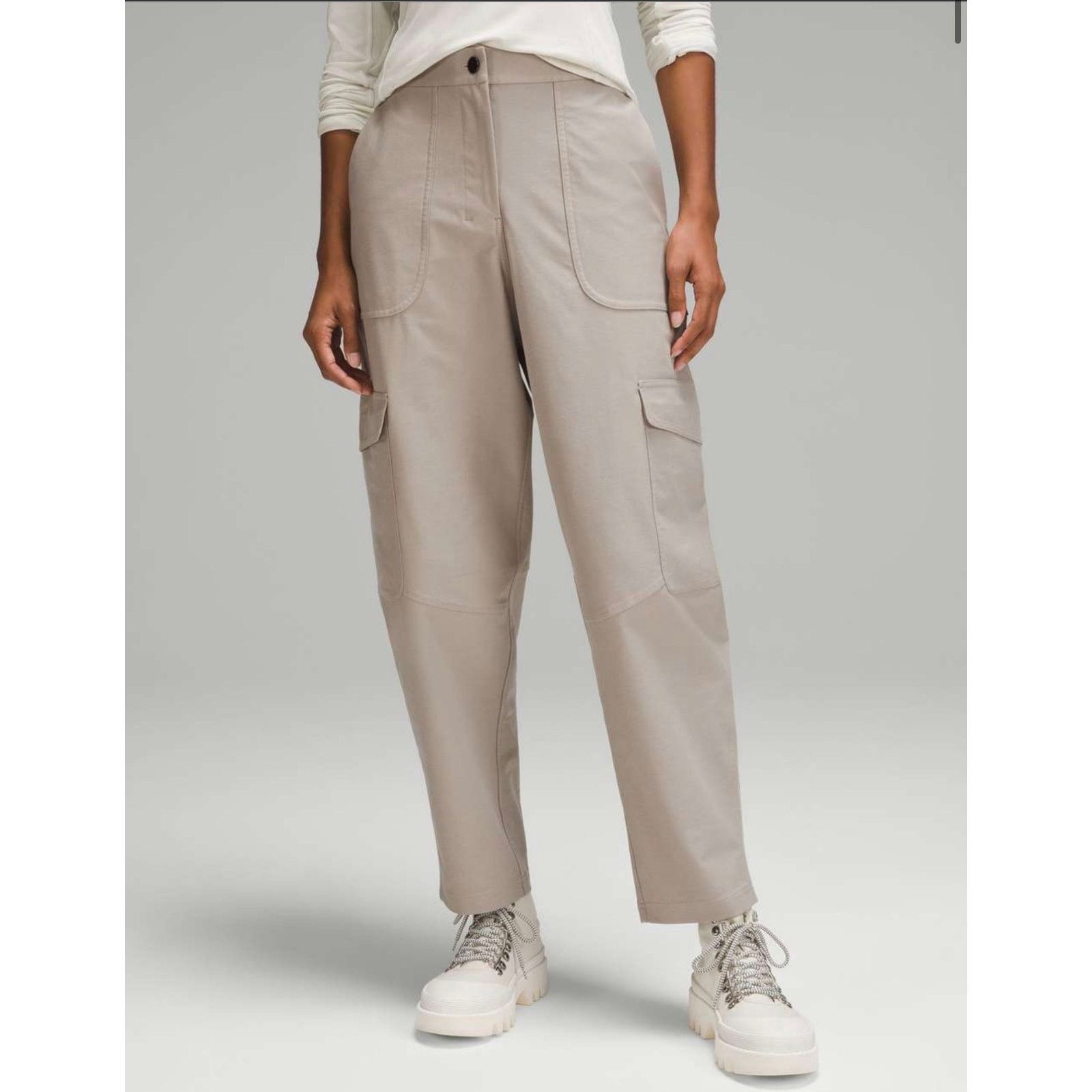 Lululemon Lululemon Light Utilitech Cargo Pocket Pant Riverstone 29 Size 29" - 1 Thumbnail