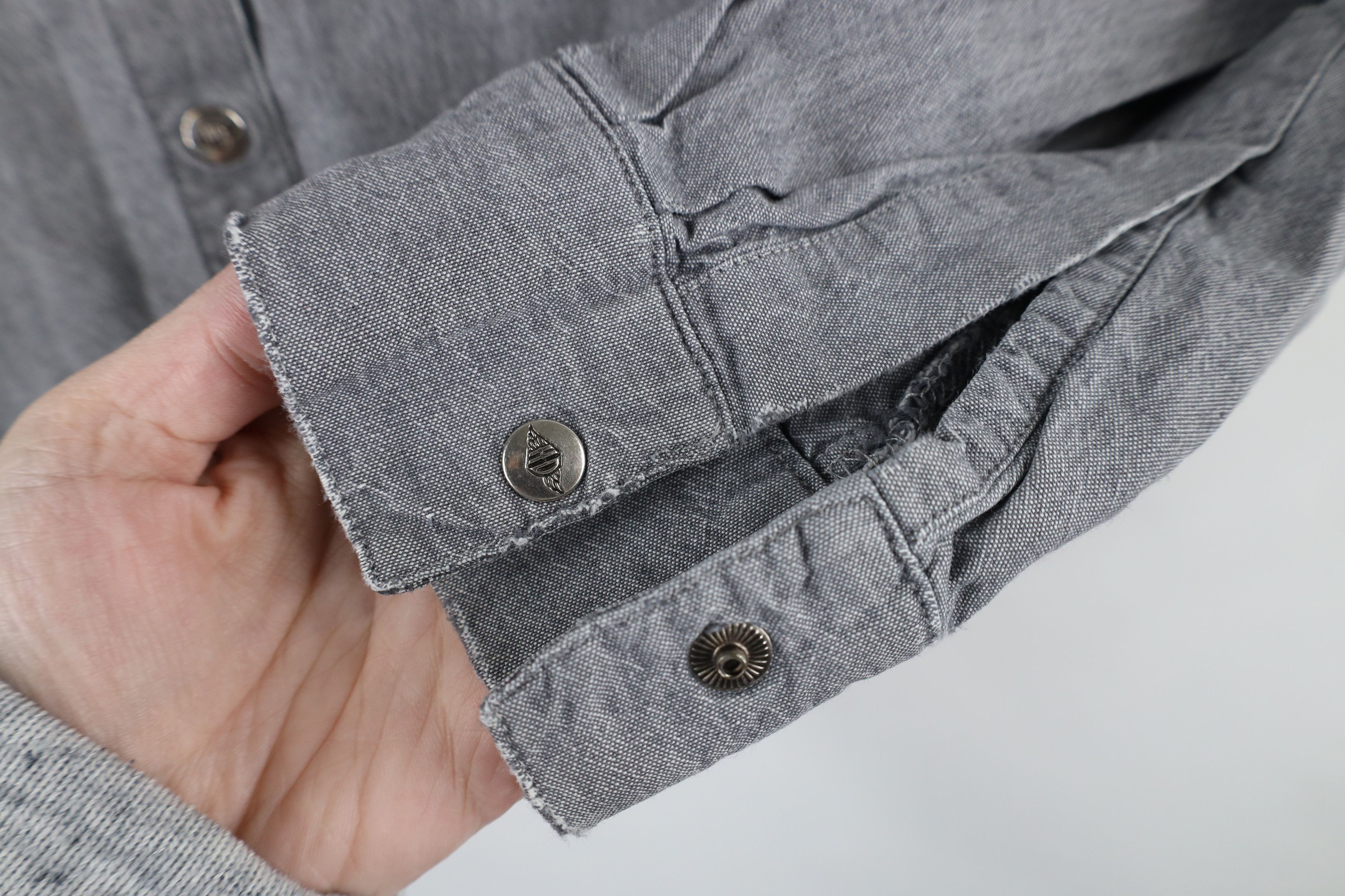 Harley Davidson × Vintage Vintage 90s Harley Davidson Chambray Button Shirt Gray Size S / US 4 / IT 40 - 4 Thumbnail