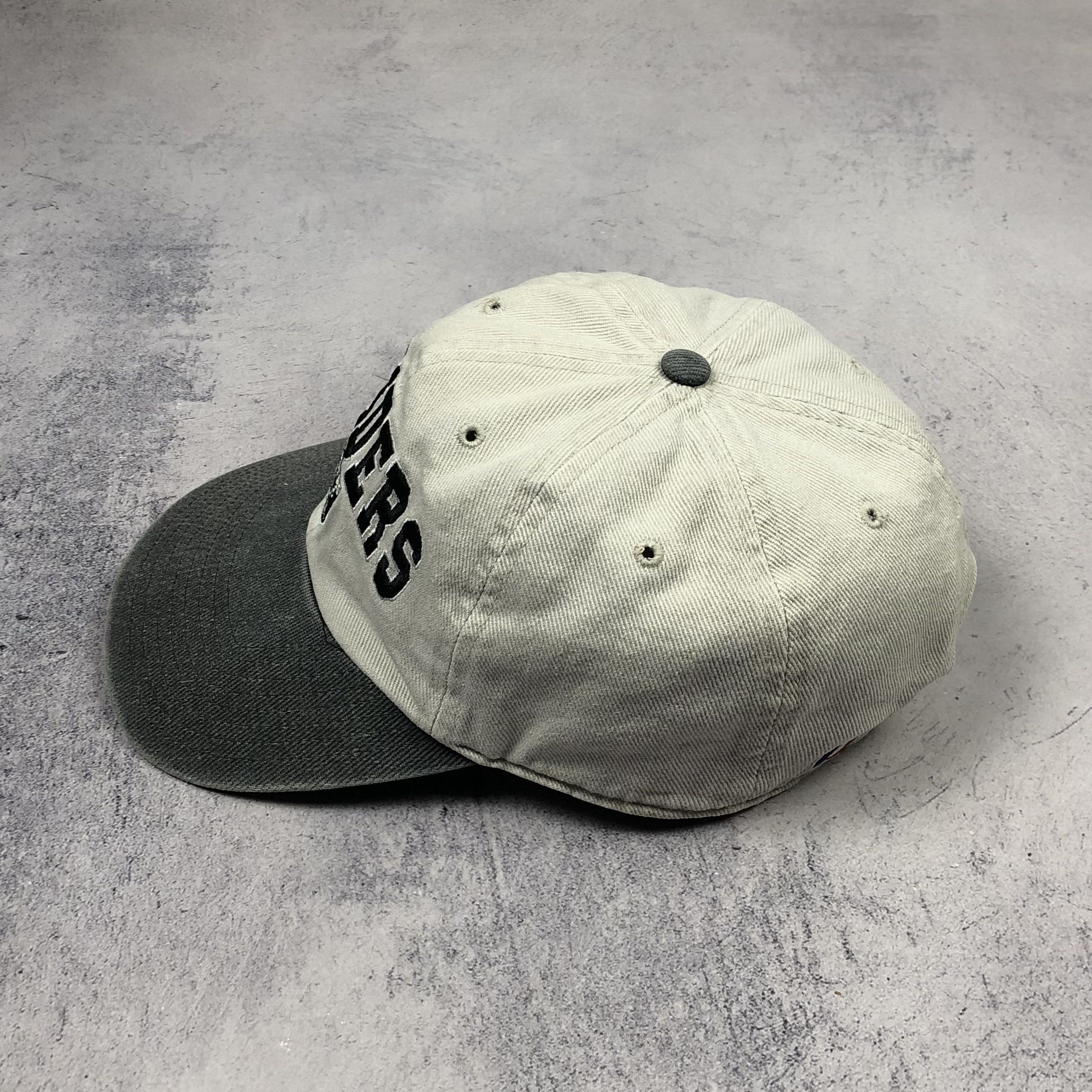 NFL Vintage 90s NFL Las Vegas Raiders Cap Size ONE SIZE - 4 Thumbnail