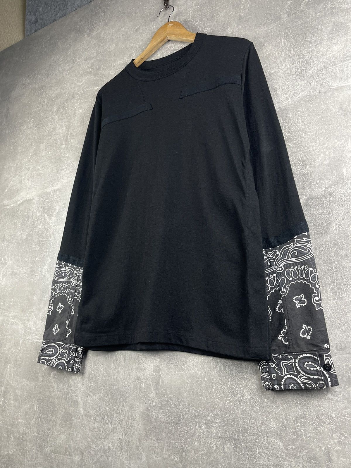 Sacai Sacai Bandana Panel Black Open Long Sleeve T-Shirt Size US S / EU 44-46 / 1 - 2 Thumbnail