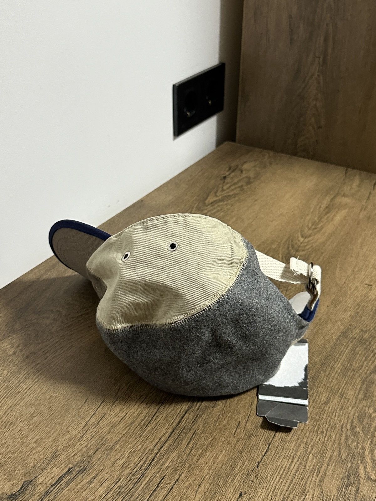 Armani Exchange × Giorgio Armani NEW! Spring 2013 Armani Exchange Patchwork Cap Size ONE SIZE - 8 Thumbnail