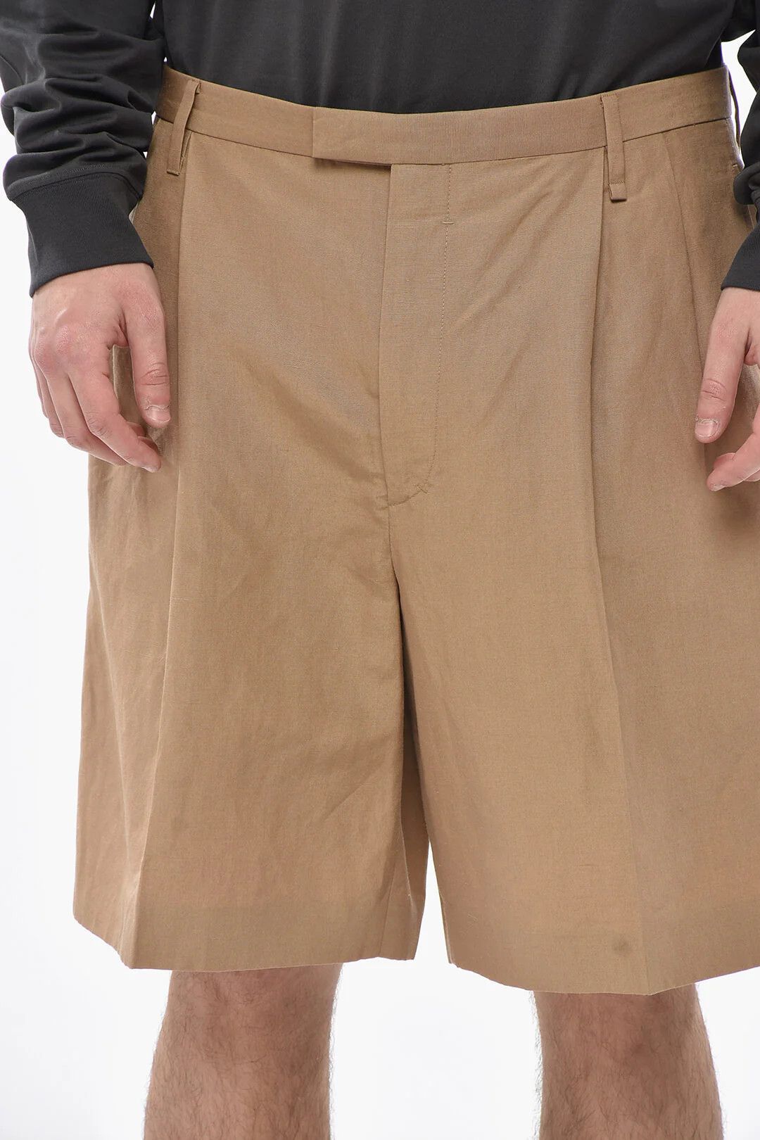 Givenchy og1mm0326 Linen-and-Silk Chino Short in Beige Size US 34 / EU 50 - 3 Thumbnail
