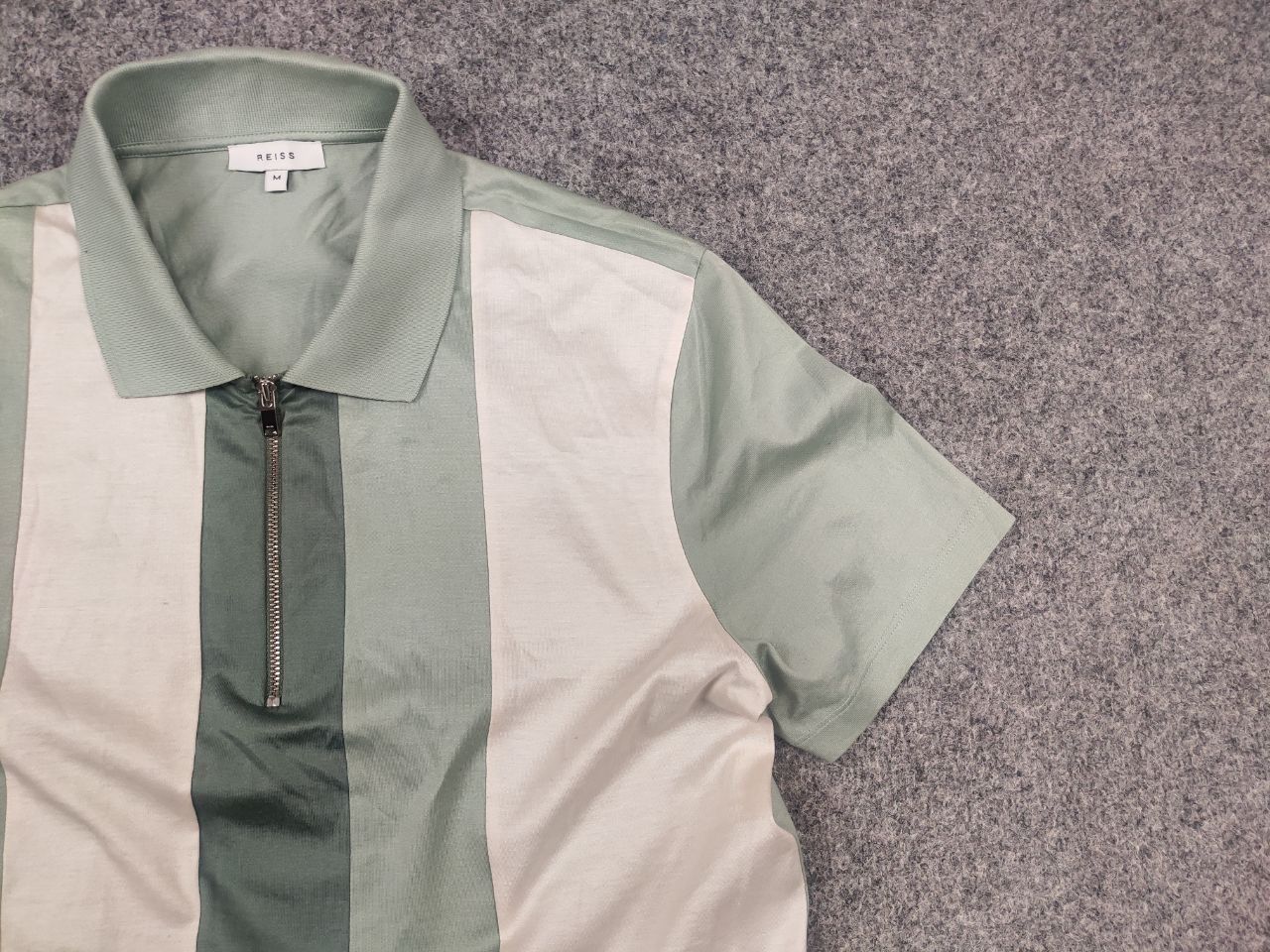 Reiss Reiss Owen Stripe Detailed Zip Neck Polo shades green Shirt Size US L / EU 52-54 / 3 - 9 Thumbnail