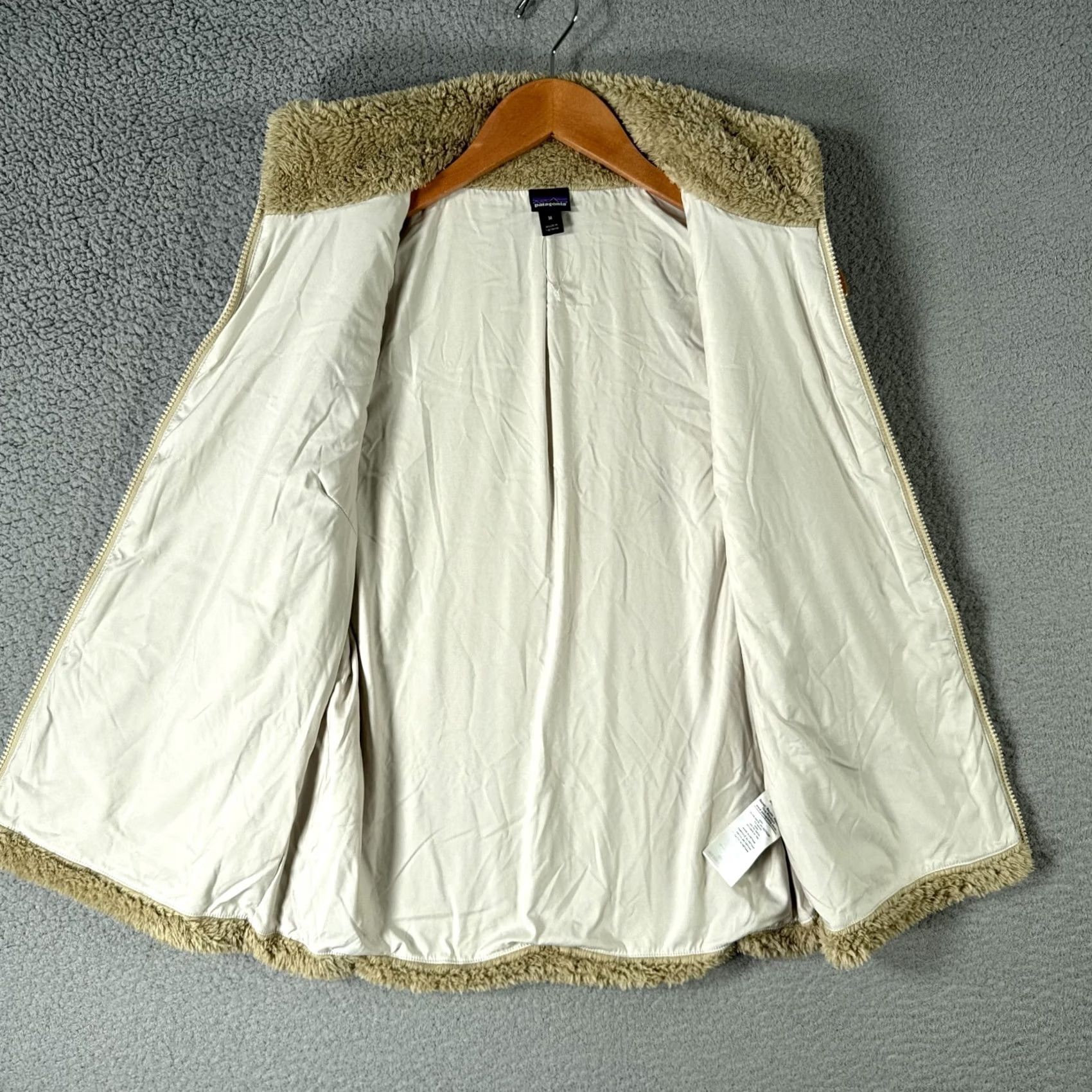 Patagonia Patagonia Vest Womens Medium Beige Los Gatos Fleece Sherpa Full Zip Pocket Retro Lacking N/A Size M / US 6-8 / IT 42-44 - 5 Thumbnail