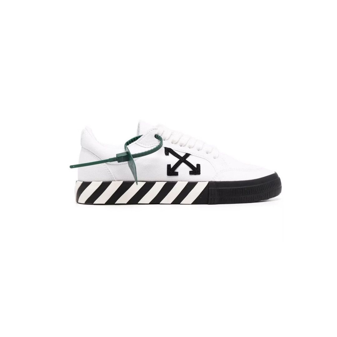 o1w1db10824 Low Vulcanized Canvas in White