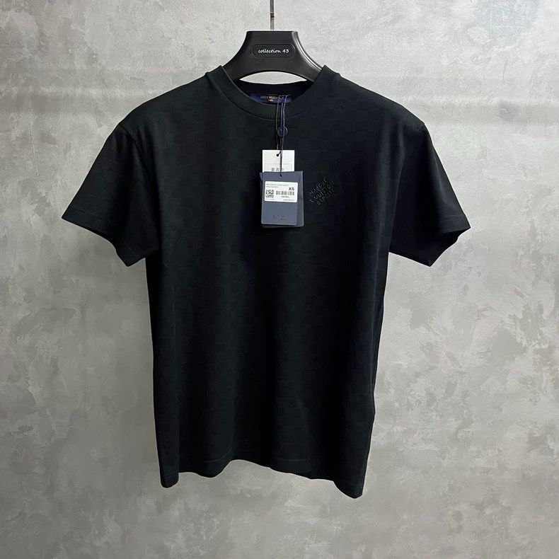 Louis Vuitton Louis Vuitton 24 Newest Dark Blue Solid Monogrammed Embroi Size US XS / EU 42 / 0 - 1 Thumbnail