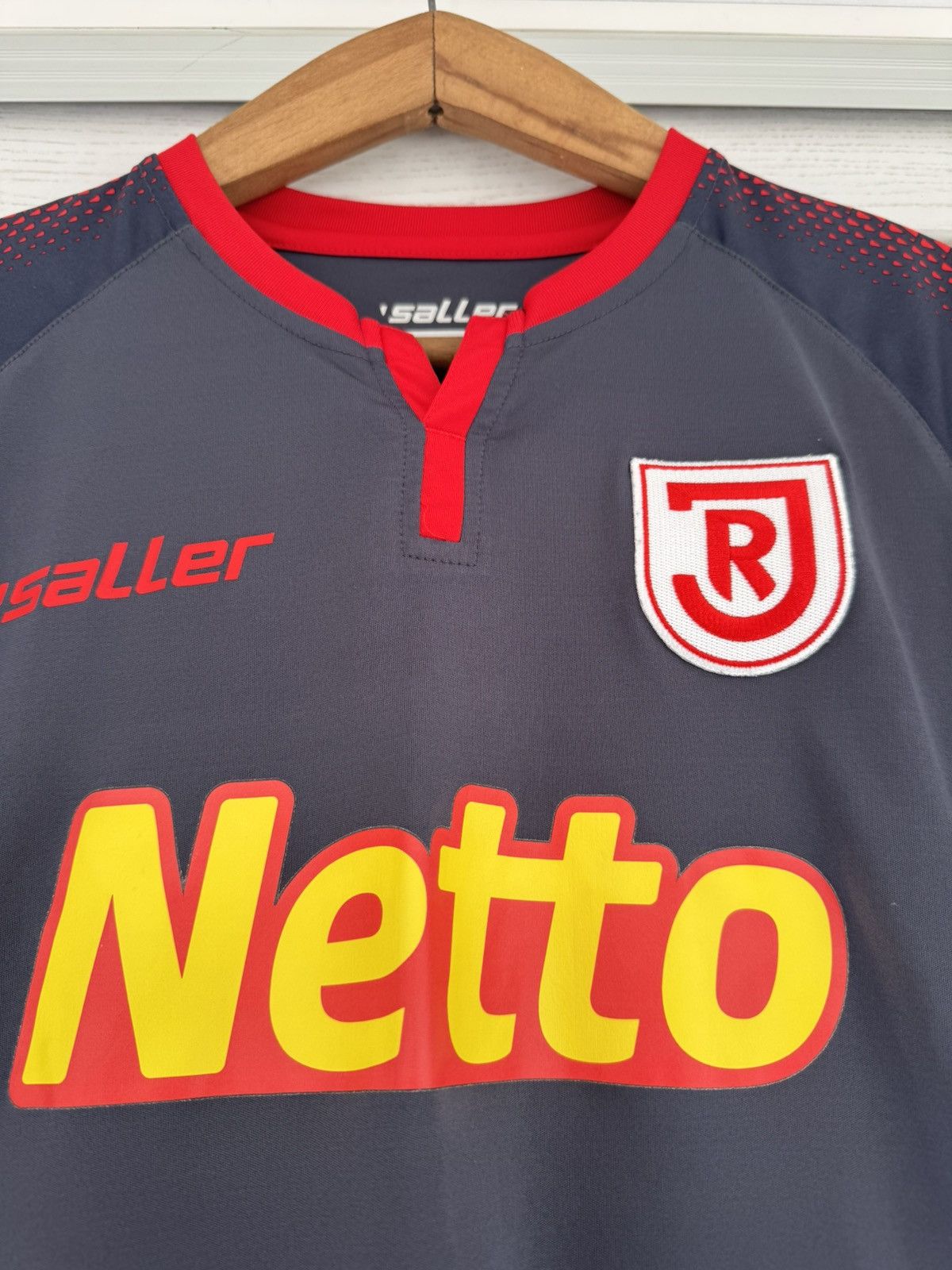 Vintage Jahn Regensburg 2020-2021 Third Soccer Jersey Football Shirt Size US M / EU 48-50 / 2 - 9 Thumbnail